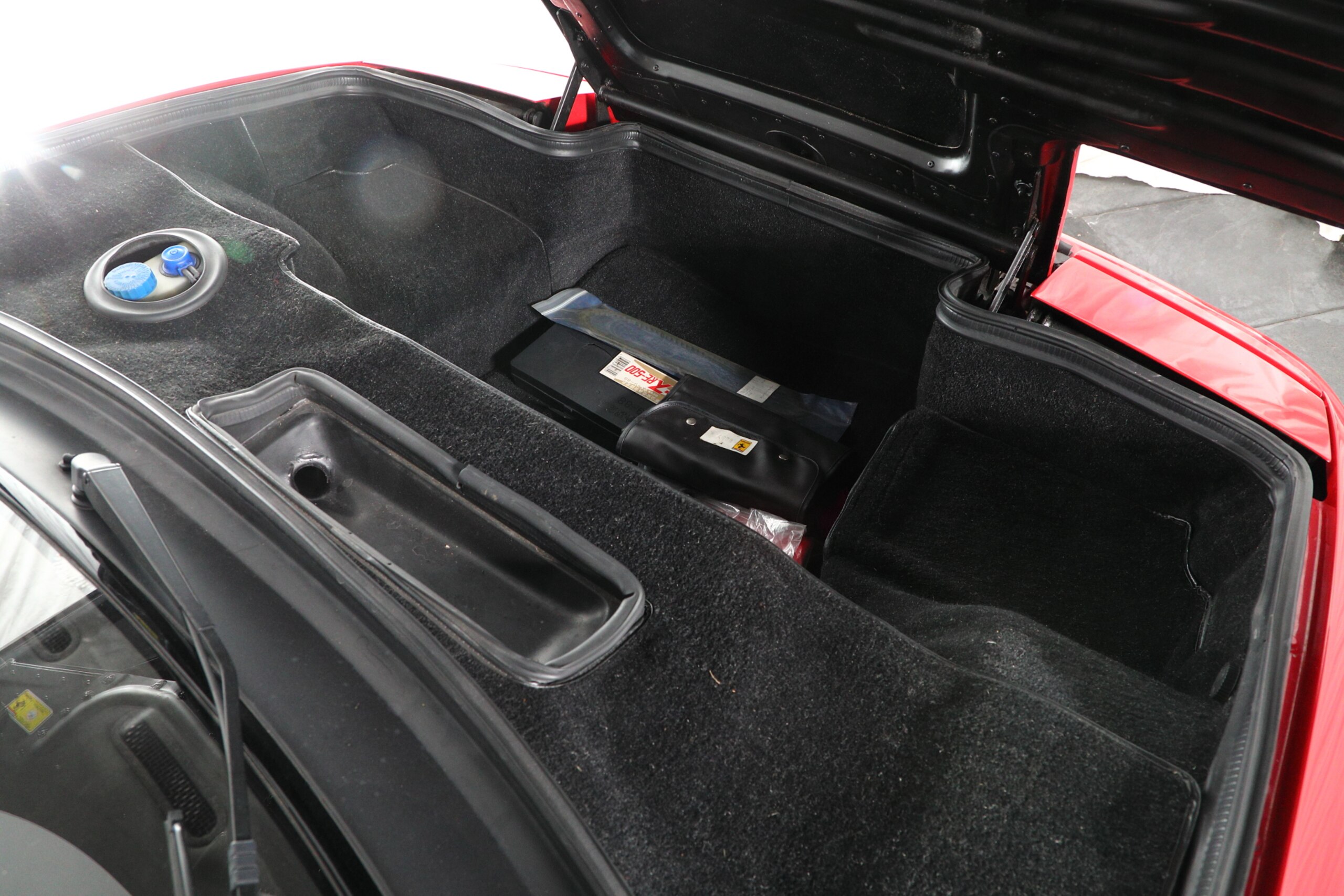 1991 Ferrari Testarossa — Photo 62 / 63