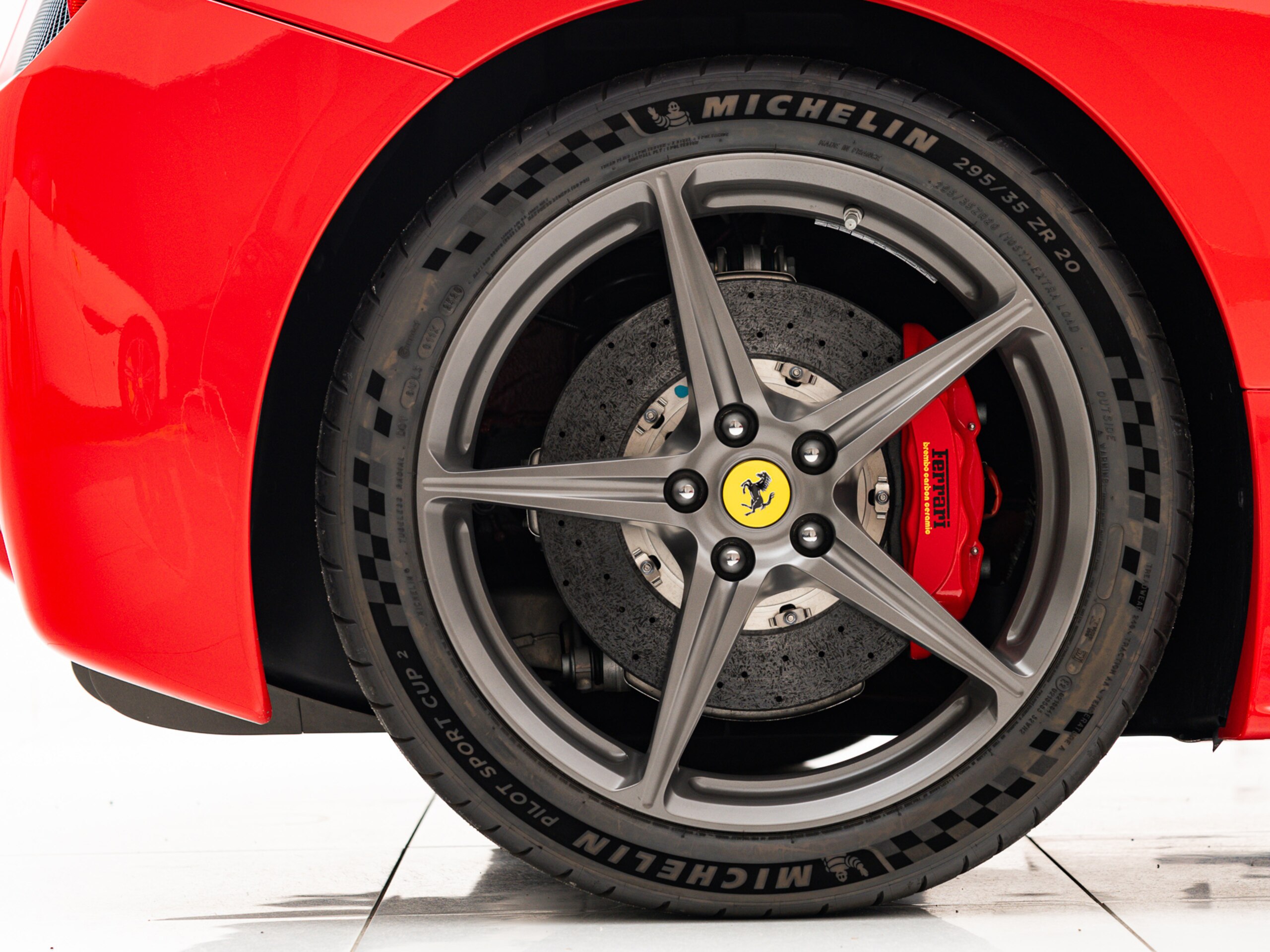 2011 Ferrari 458 Italia F1 DCT — Photo 18 / 21