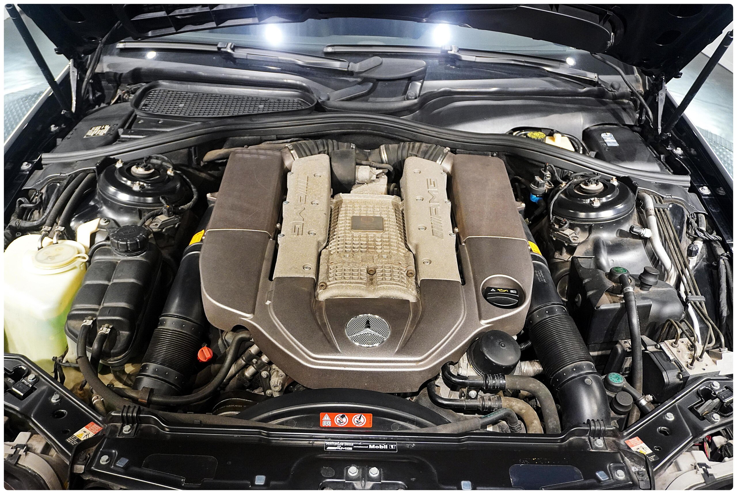 2004 Mercedes Benz CL55 AMG — Photo 23 / 24