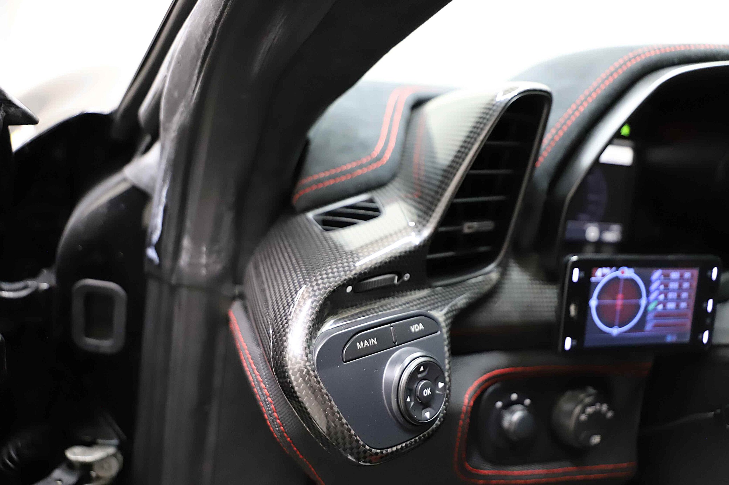 2015 Ferrari 458 Speciale — Photo 11 / 25