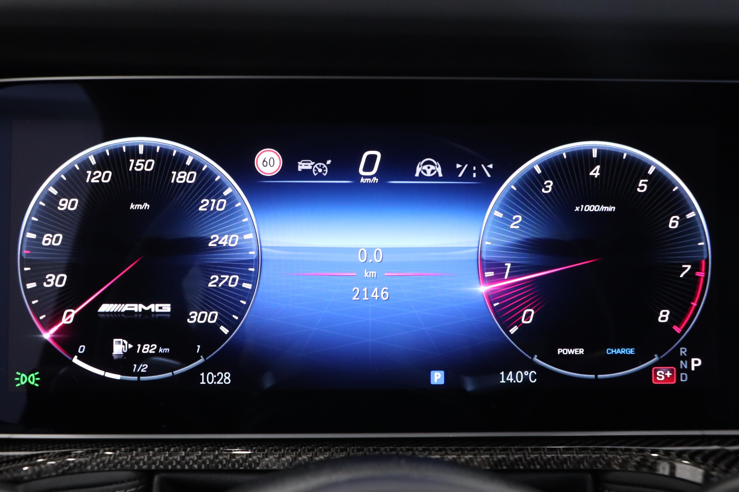 2024 Mercedes Benz G63 AMG — Photo 11 / 28