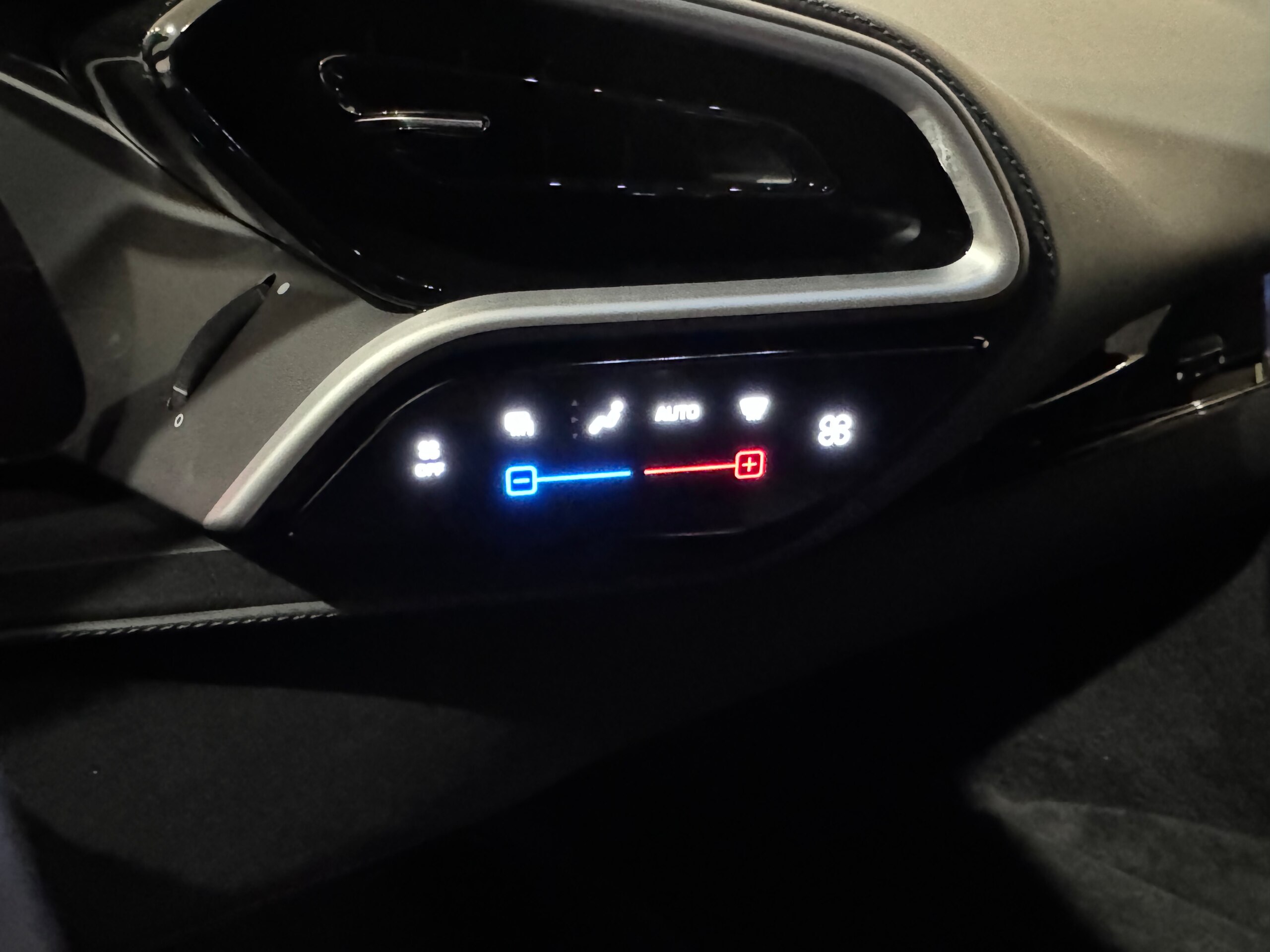 2023 Ferrari 296GTB — Photo 19 / 30