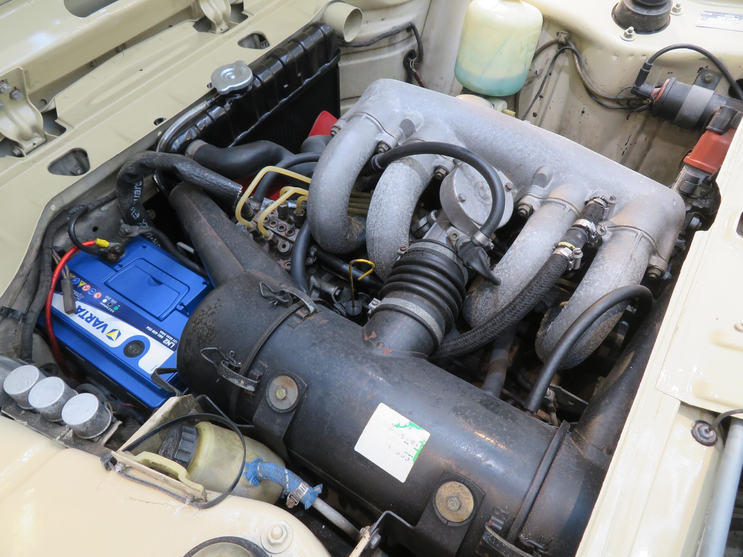 1975 BMW 2002tii — Photo 10 / 18