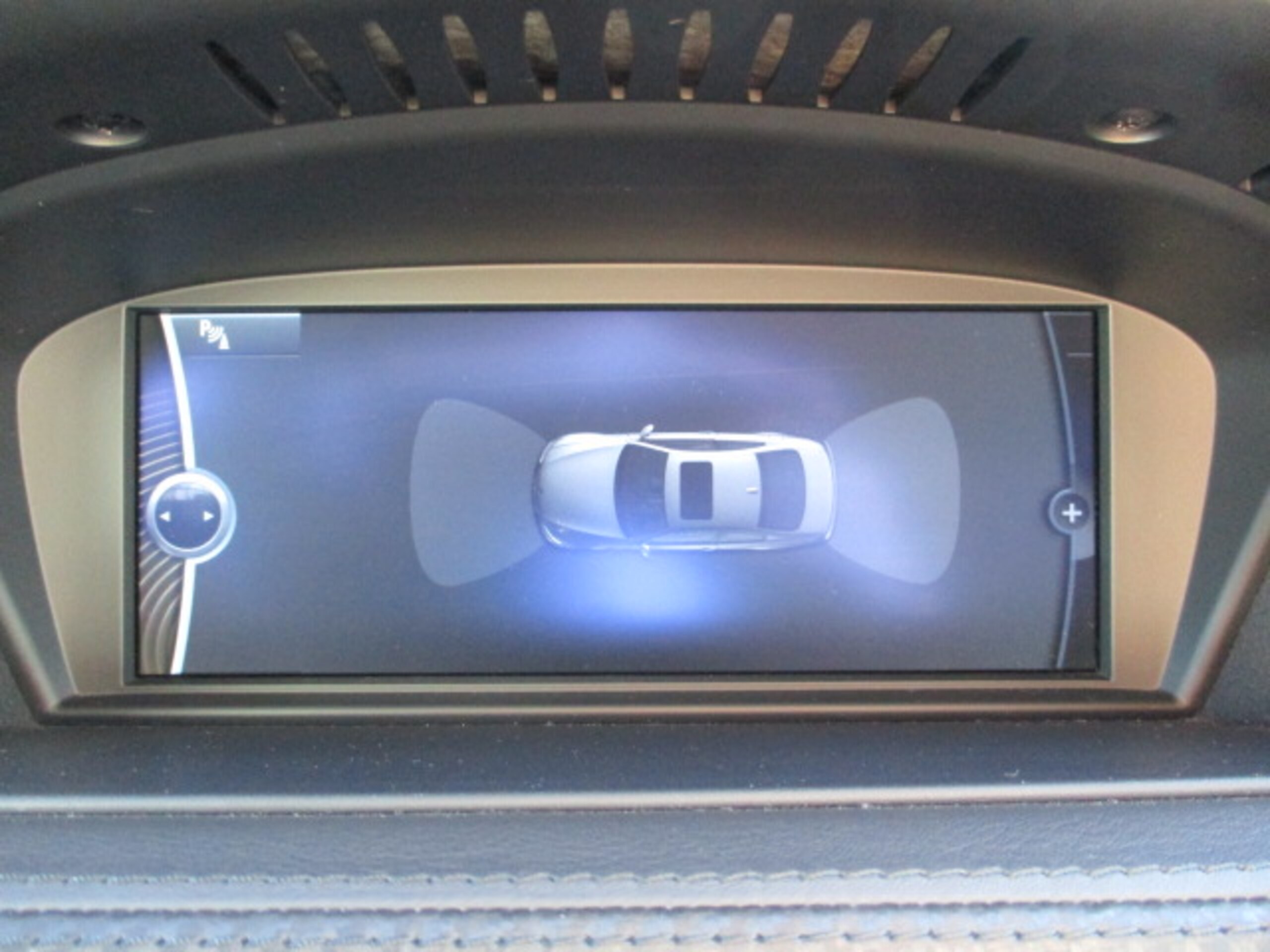 2010 BMW M3 Coupe — Photo 19 / 36