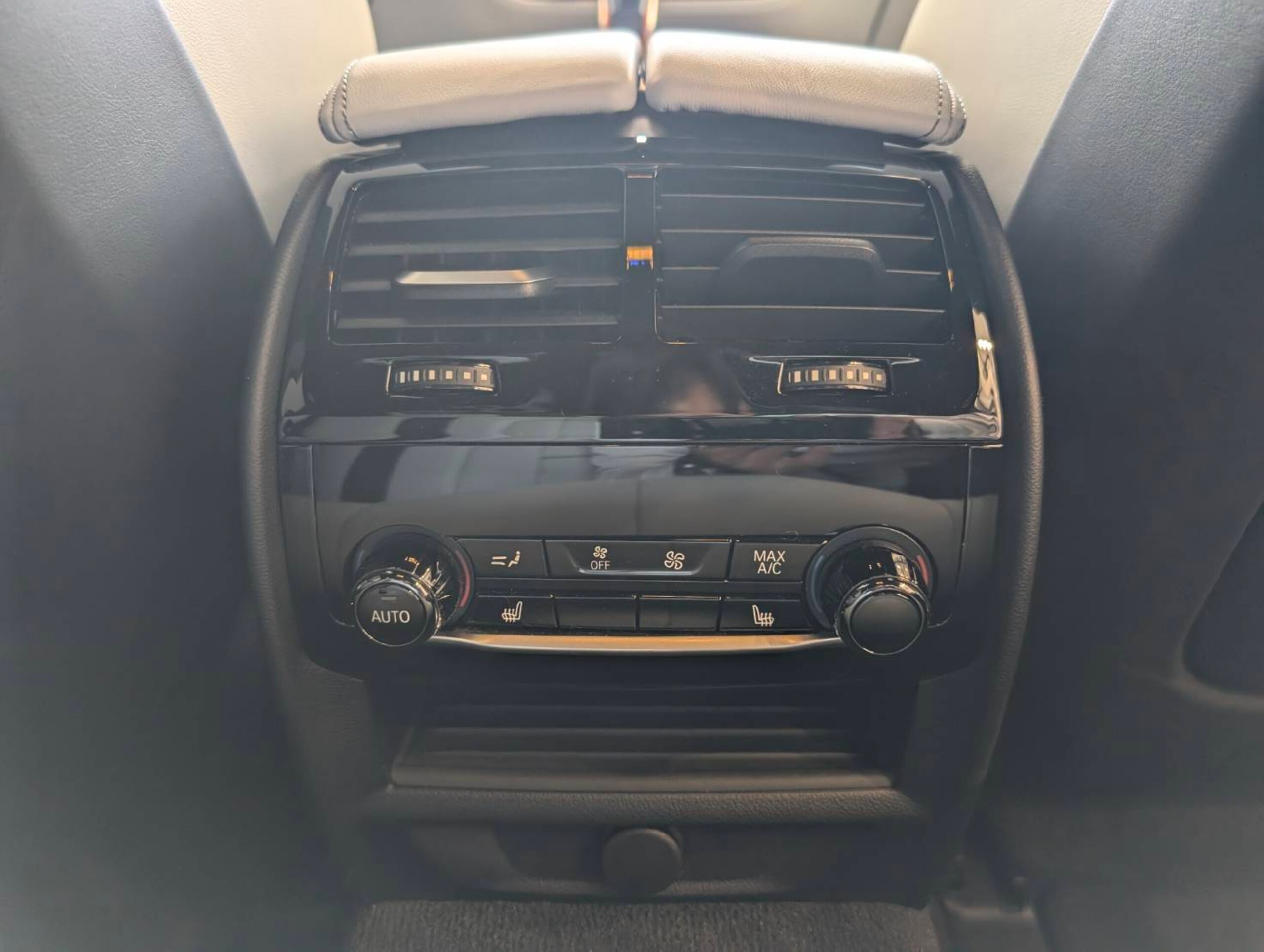 2018 BMW M5 — Photo 14 / 16