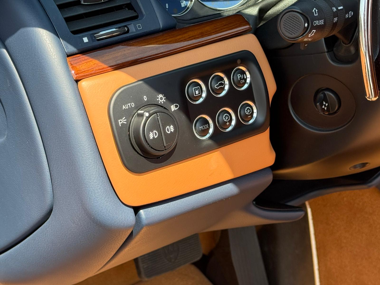 2013 Maserati GranCabrio Sport — Photo 12 / 20