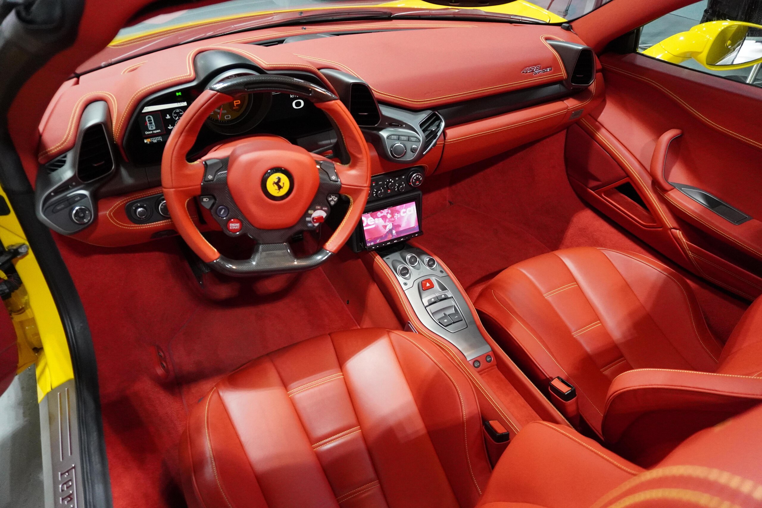 2012 Ferrari 458 Spider — Photo 11 / 15