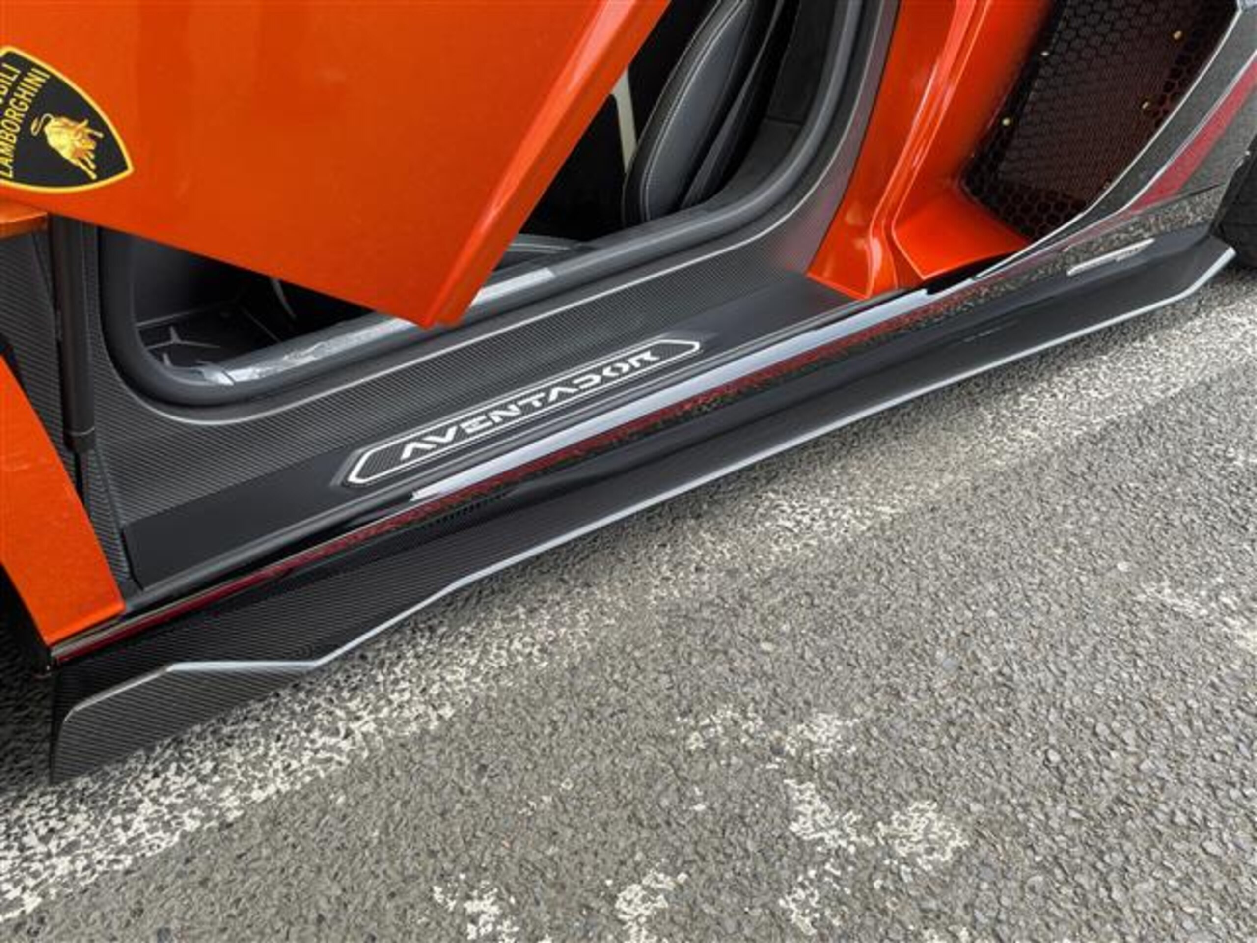 2019 Lamborghini Aventador SVJ — Photo 10 / 20