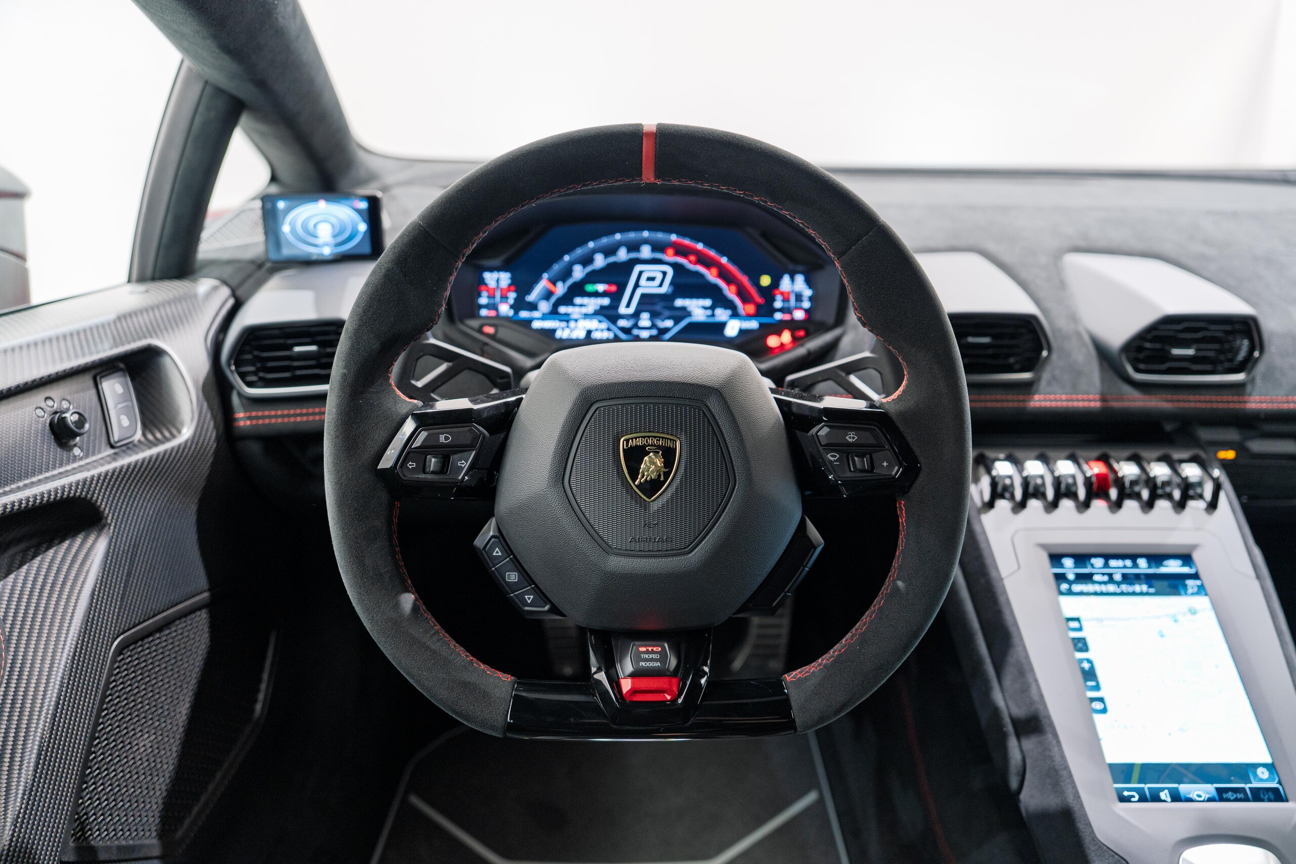 2022 Lamborghini Huracán STO — Photo 19 / 28