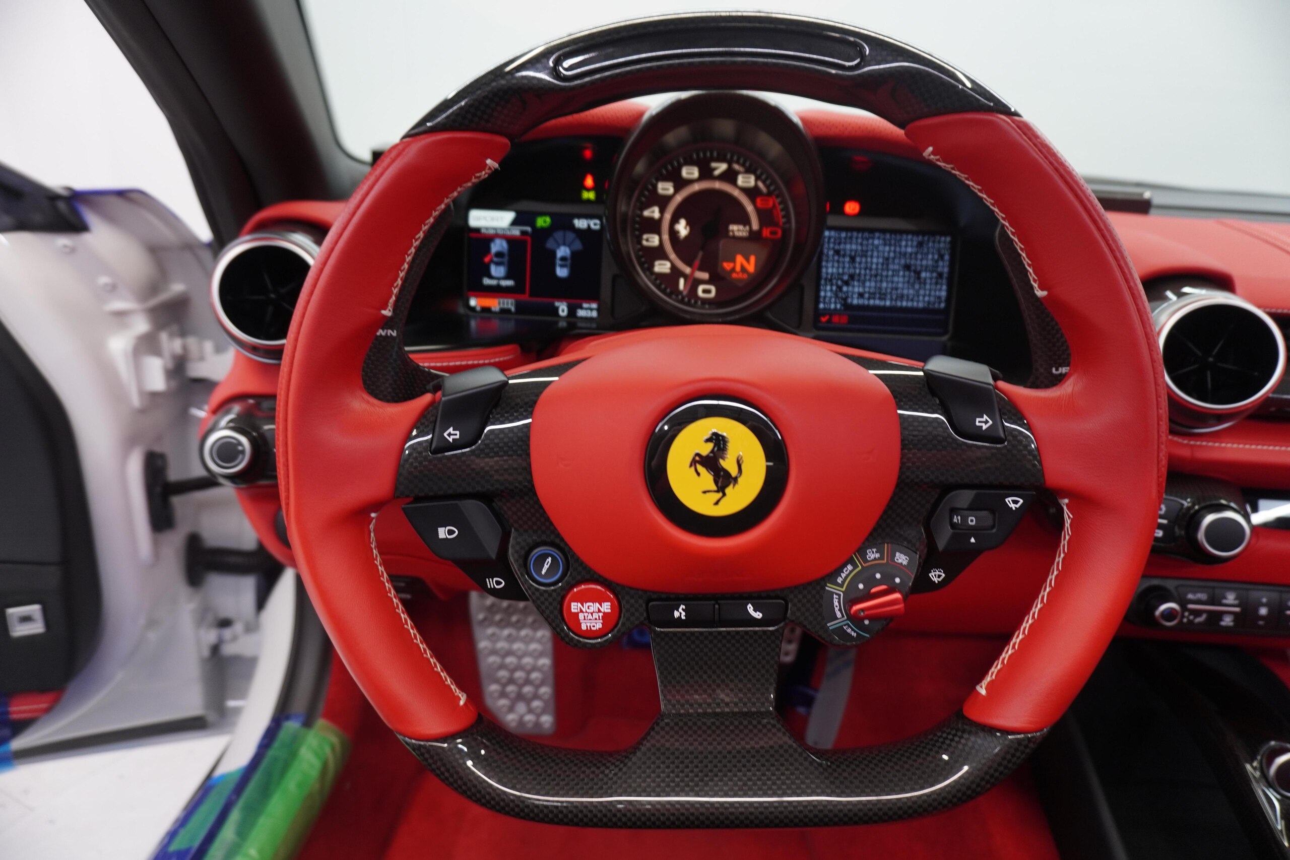 2021 Ferrari 812GTS — Photo 12 / 22