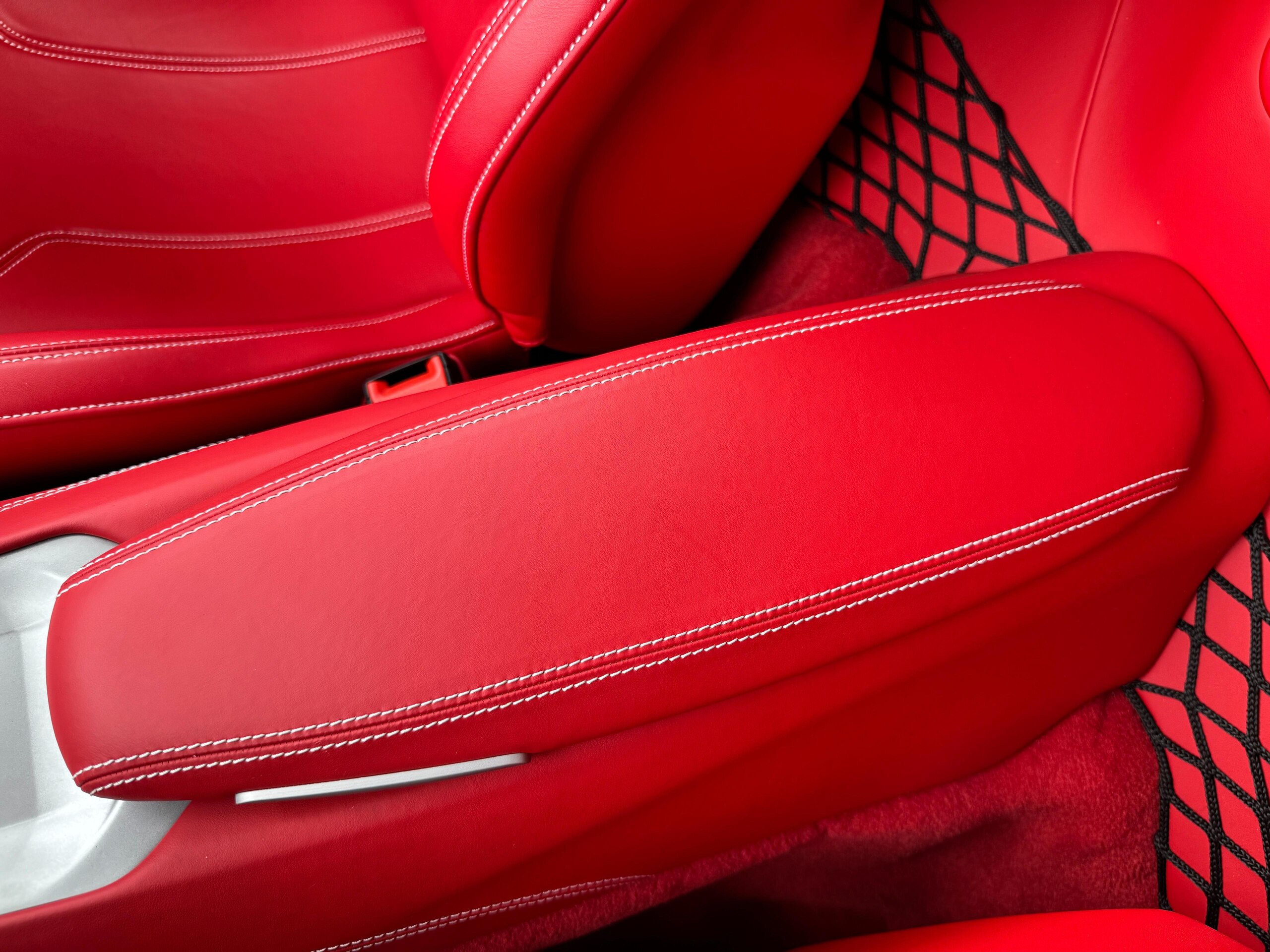 2014 Ferrari F12 Berlinetta — Photo 22 / 54