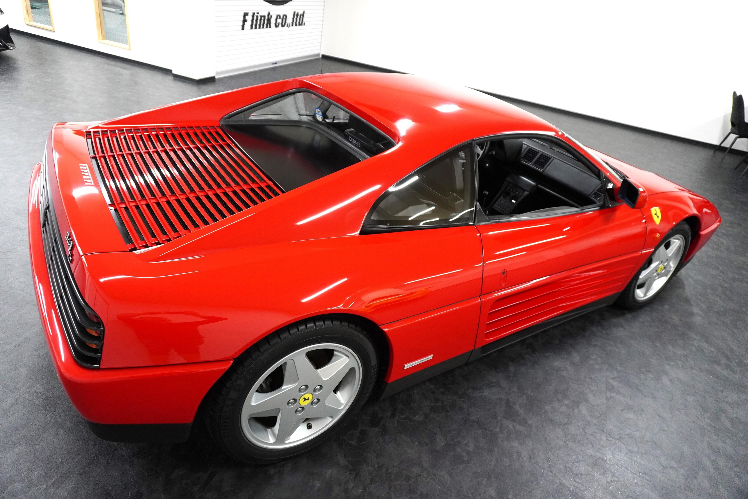 1992 Ferrari 348 TB — Photo 7 / 19