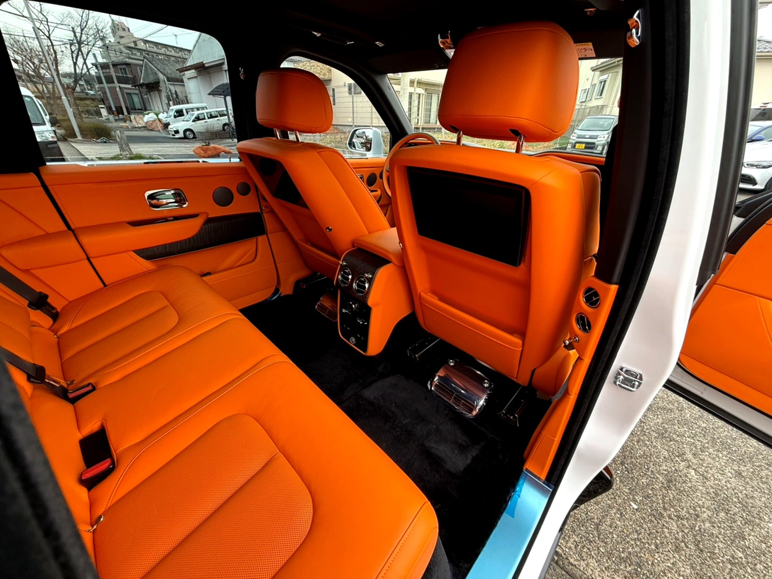 2025 Rolls-Royce Cullinan — Photo 21 / 25