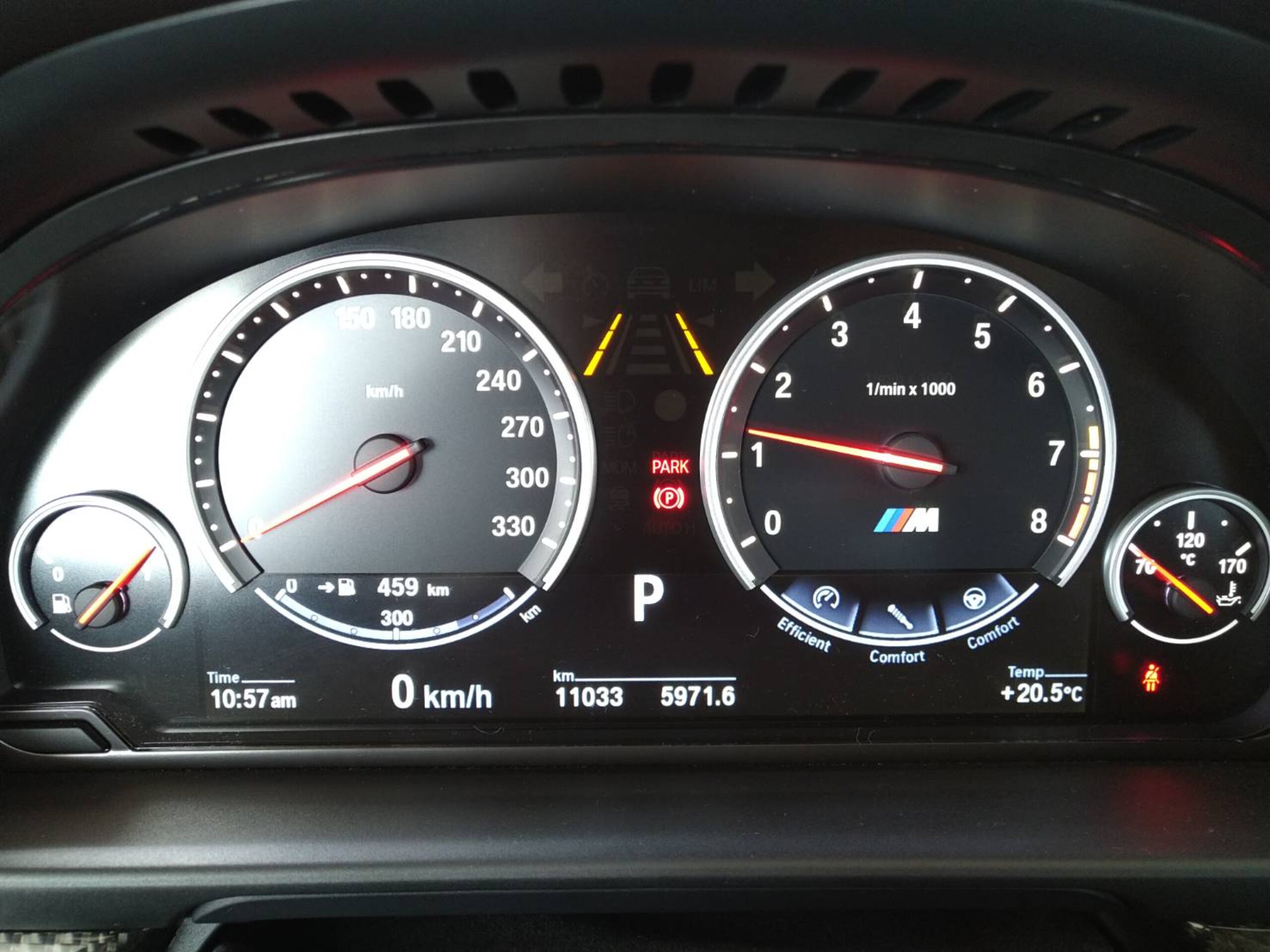 2013 BMW M5 — Photo 15 / 25