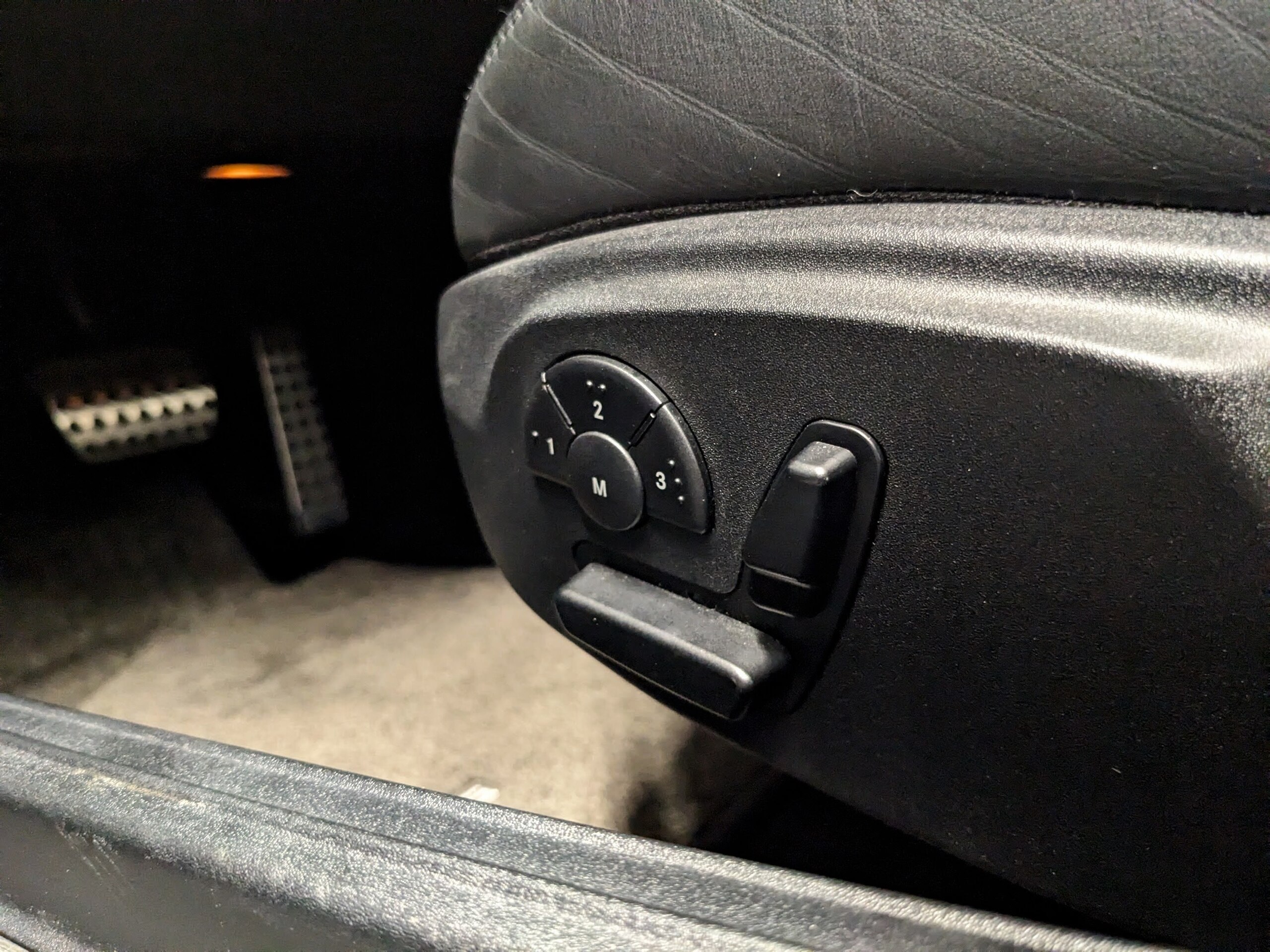 2007 Mercedes Benz SLK55 AMG — Photo 19 / 24