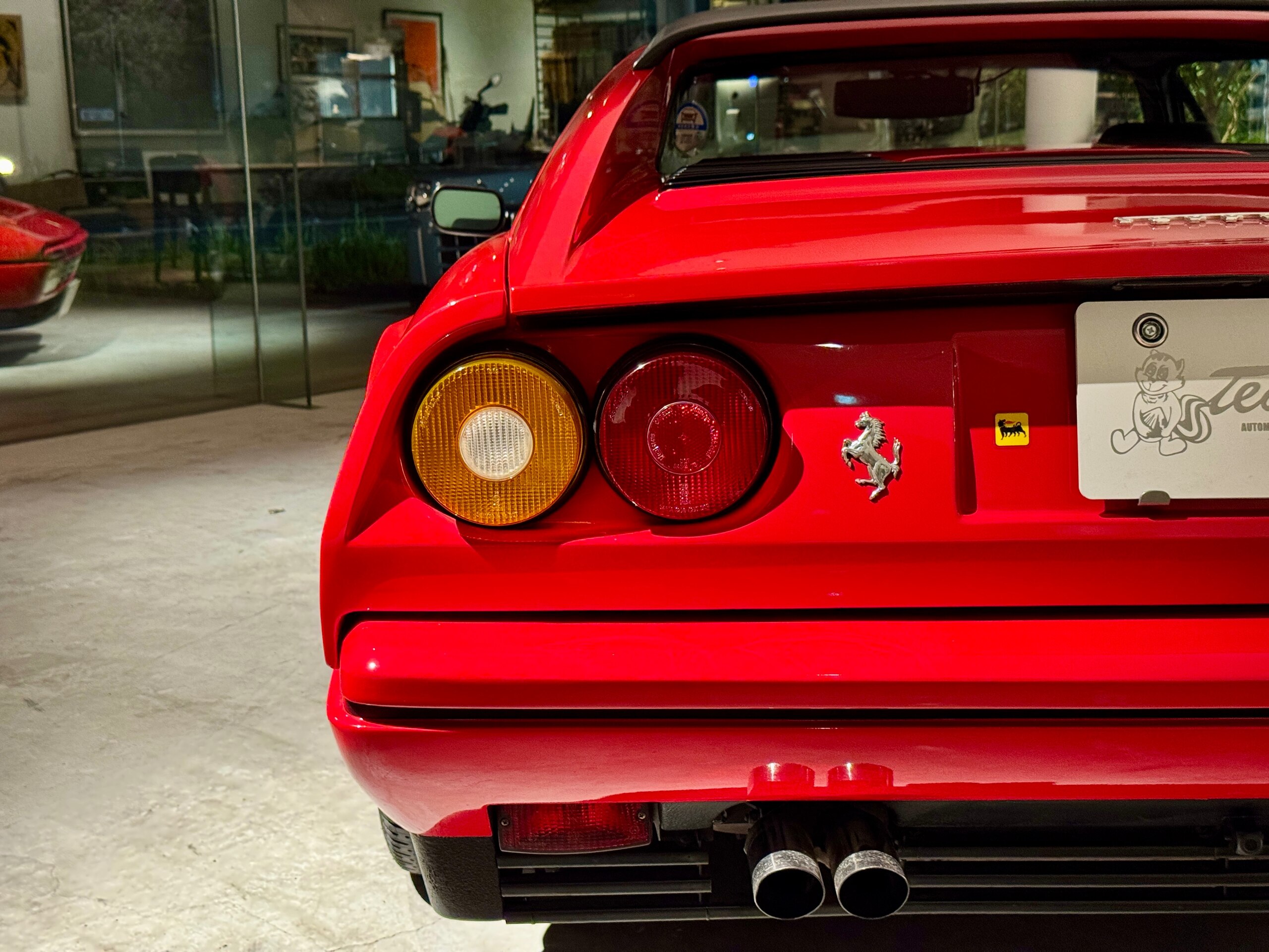 1994 Ferrari 328GTS — Photo 6 / 17