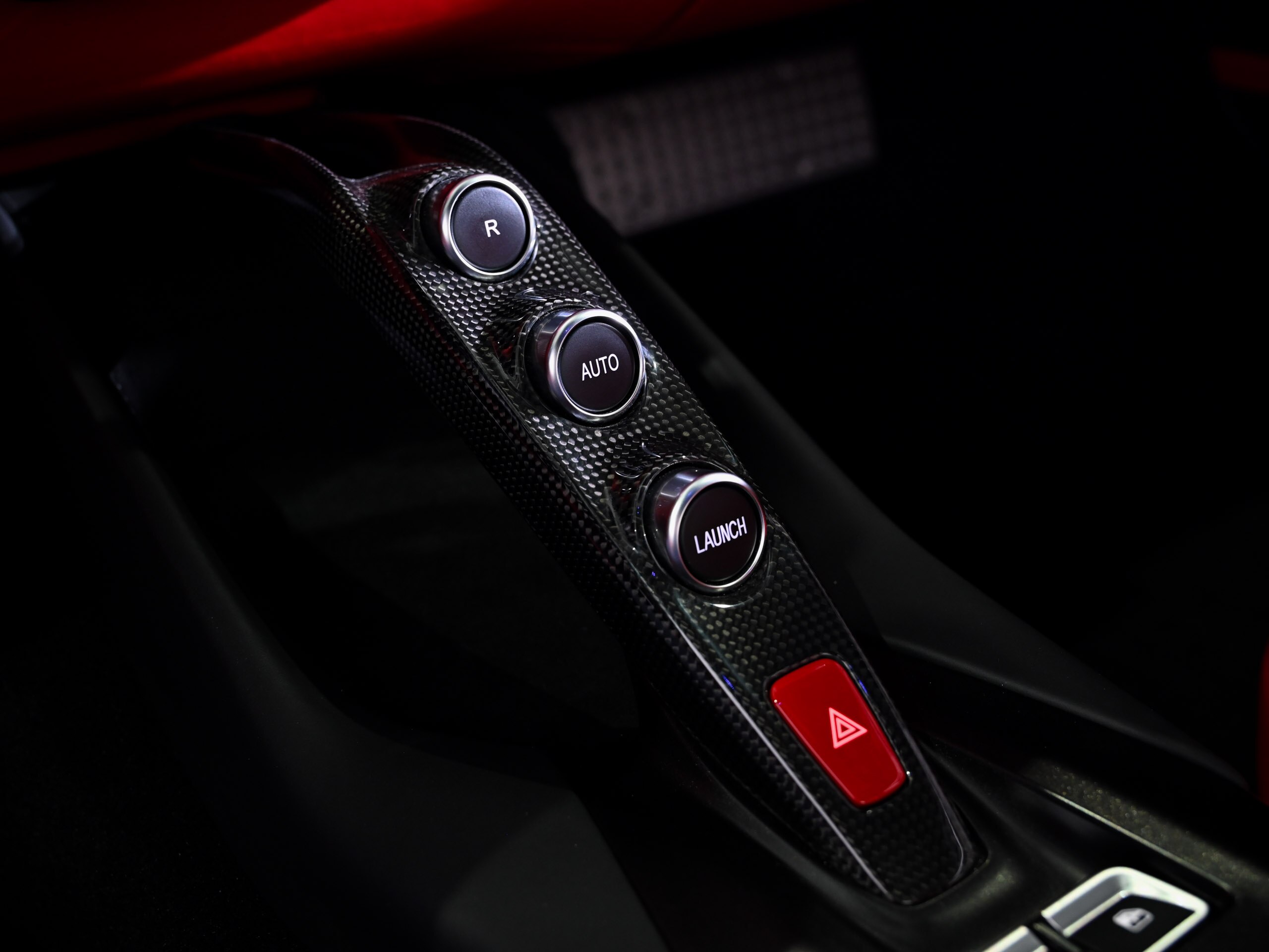 2020 Ferrari 812 Superfast — Photo 13 / 20