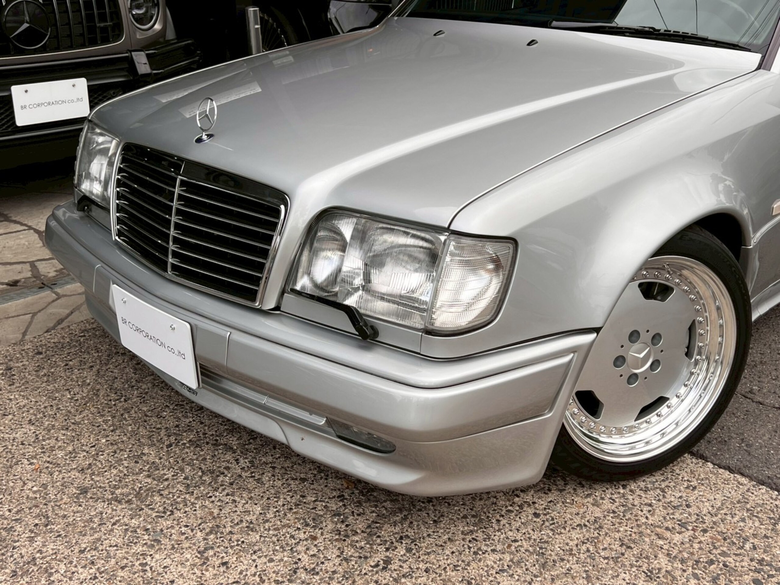 1995 Mercedes Benz E60 AMG — Photo 11 / 74