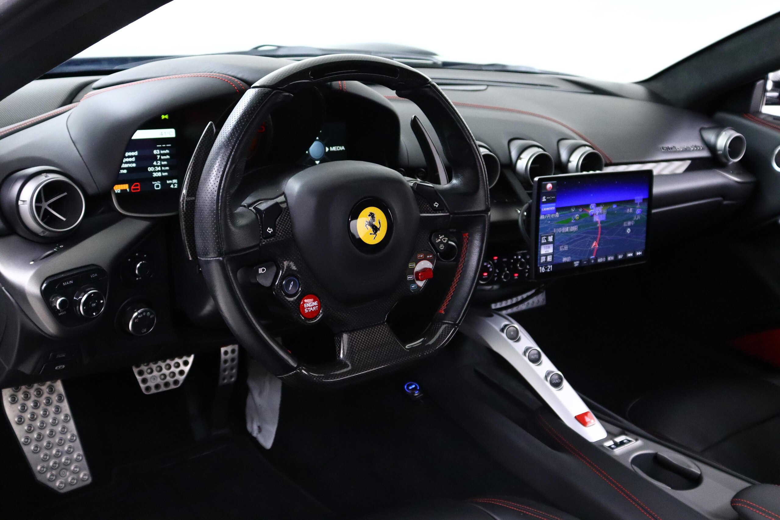 2012 Ferrari F12 Berlinetta — Photo 8 / 16
