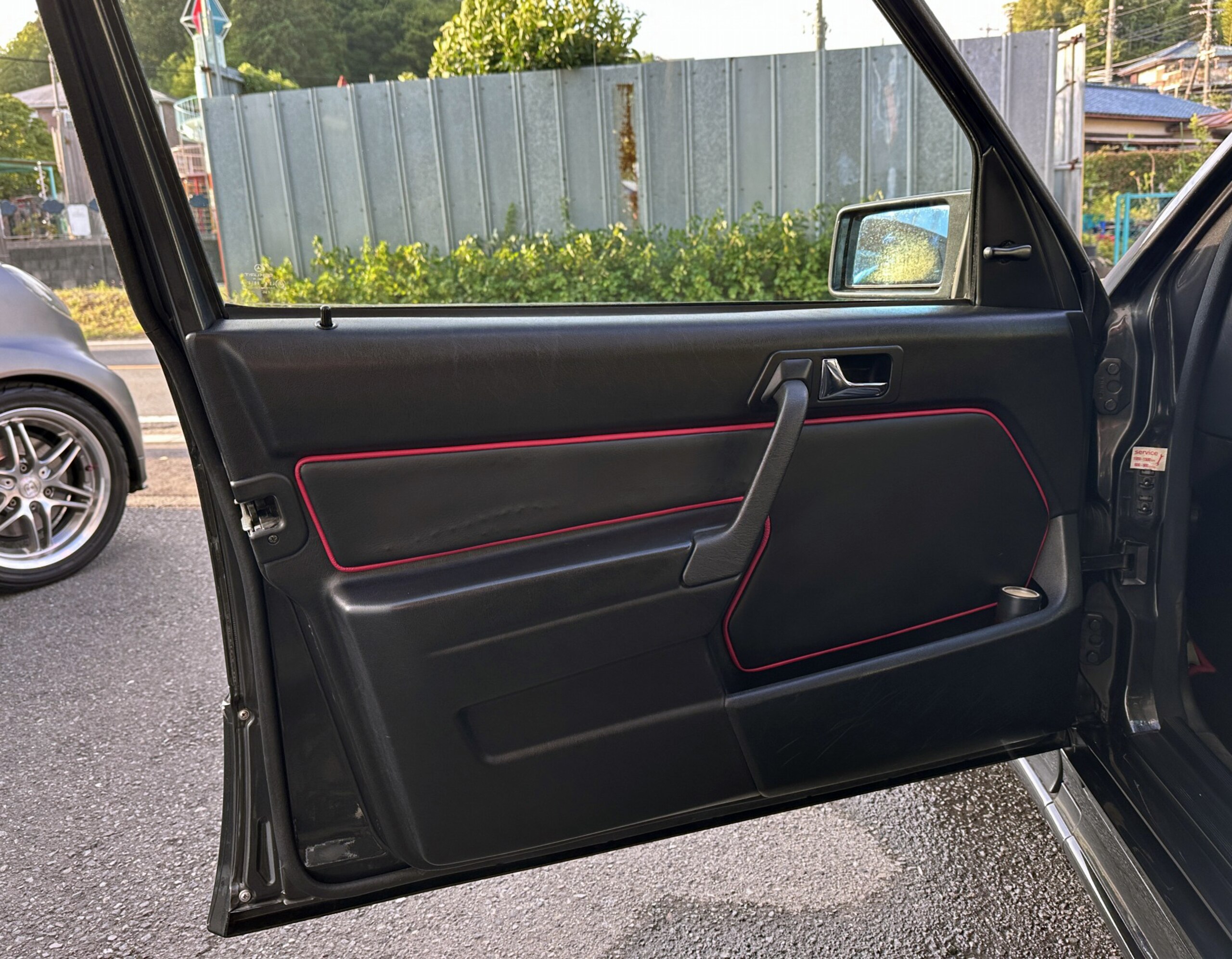 1991 Mercedes Benz 190E — Photo 32 / 36