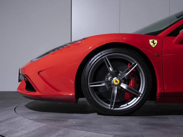 2015 Ferrari 458 Speciale — Photo 11 / 26