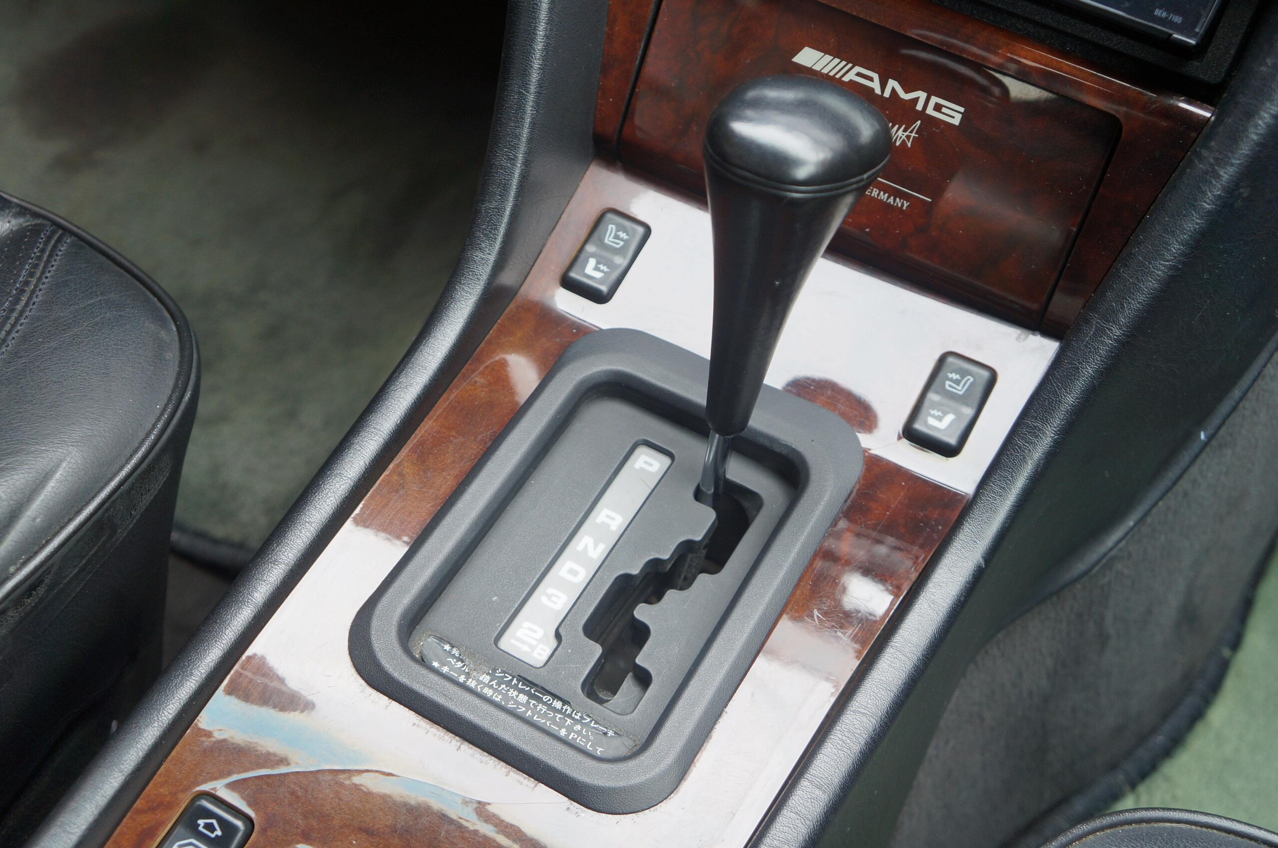 1994 Mercedes Benz E400 AMG — Photo 11 / 18