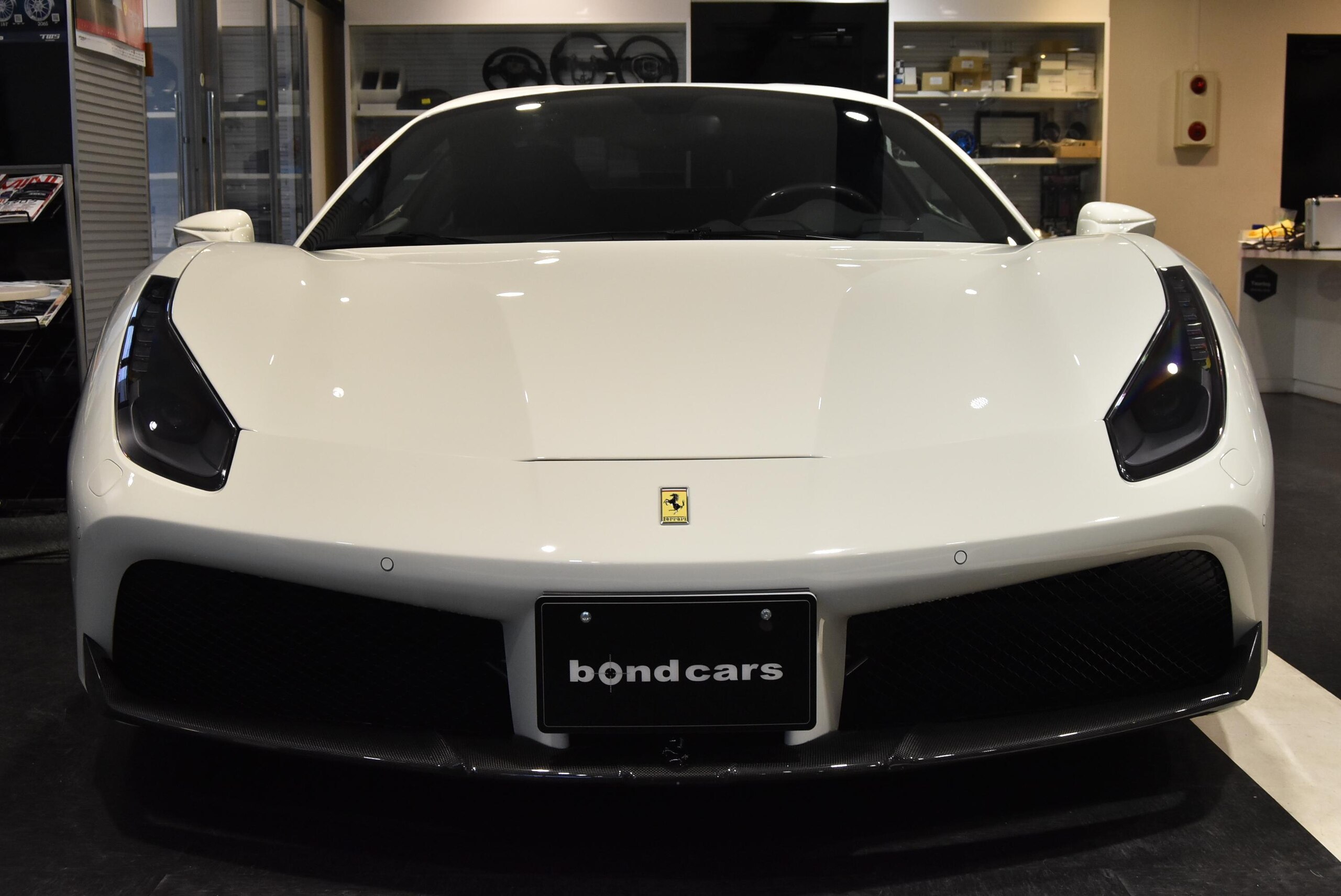2017 Ferrari 488 Spider Bianco Avus Exterior for sale in Japan