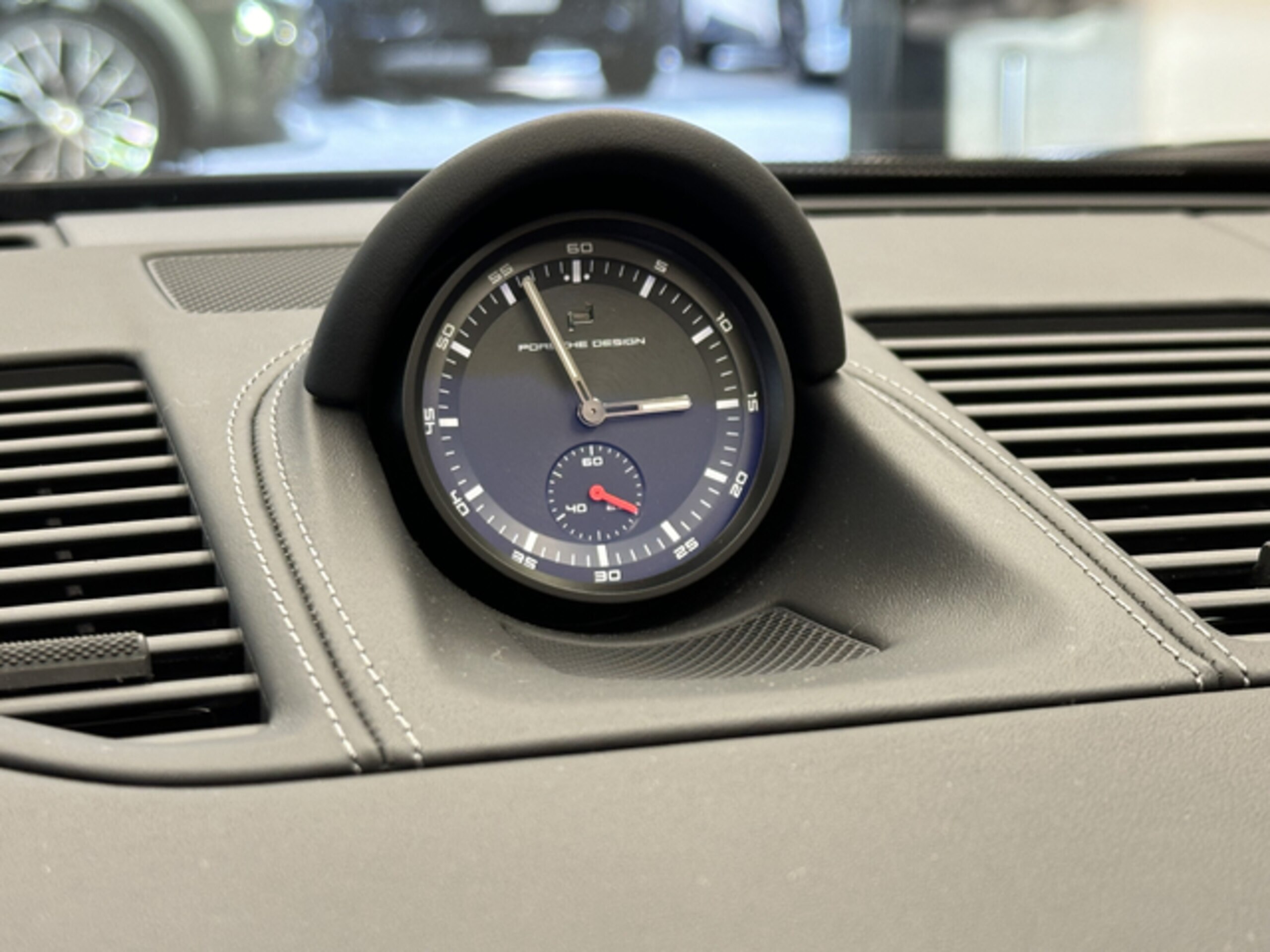 2023 Porsche 911 Targa — Photo 11 / 14