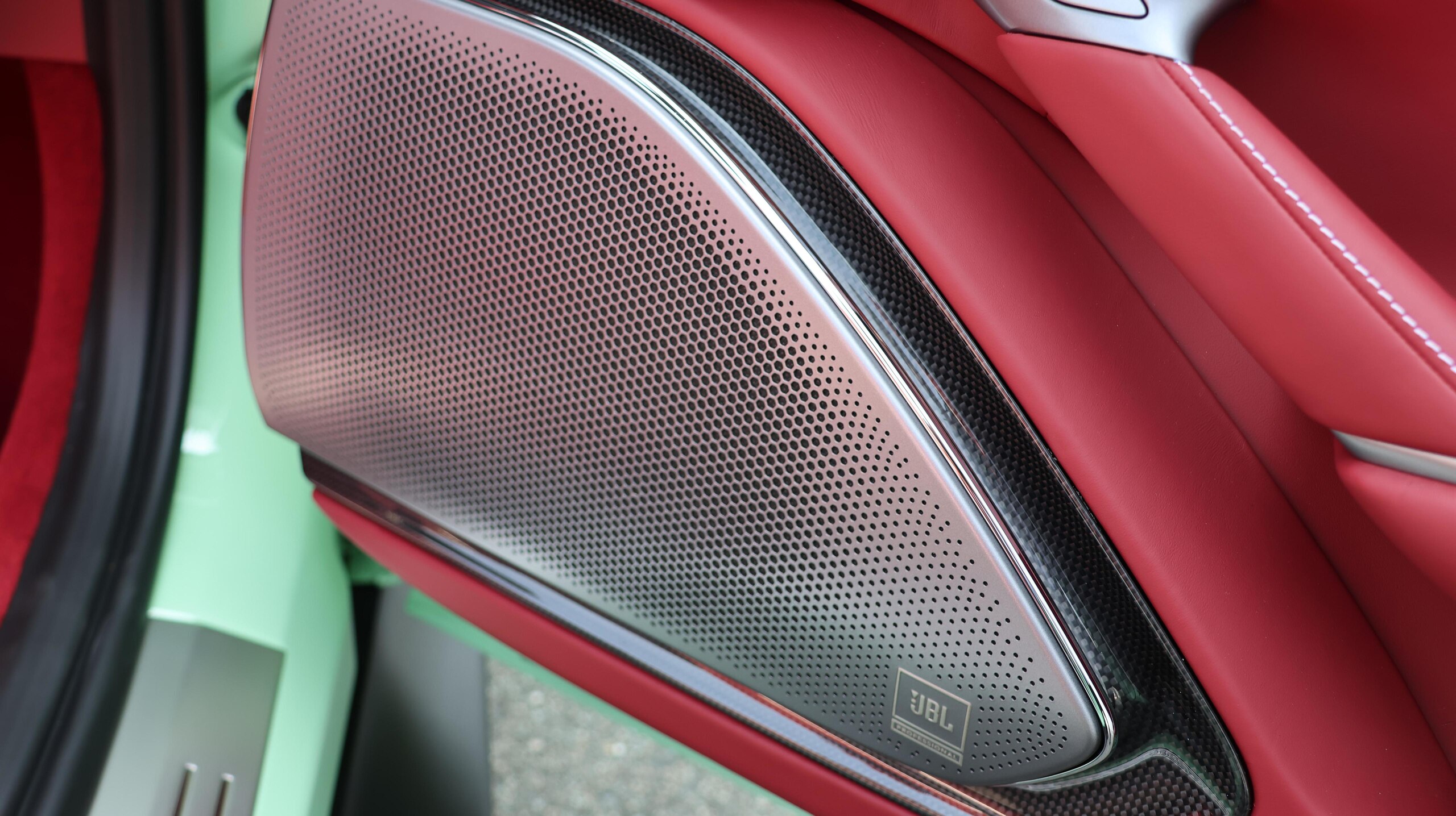 2025 Ferrari Roma — Photo 28 / 41