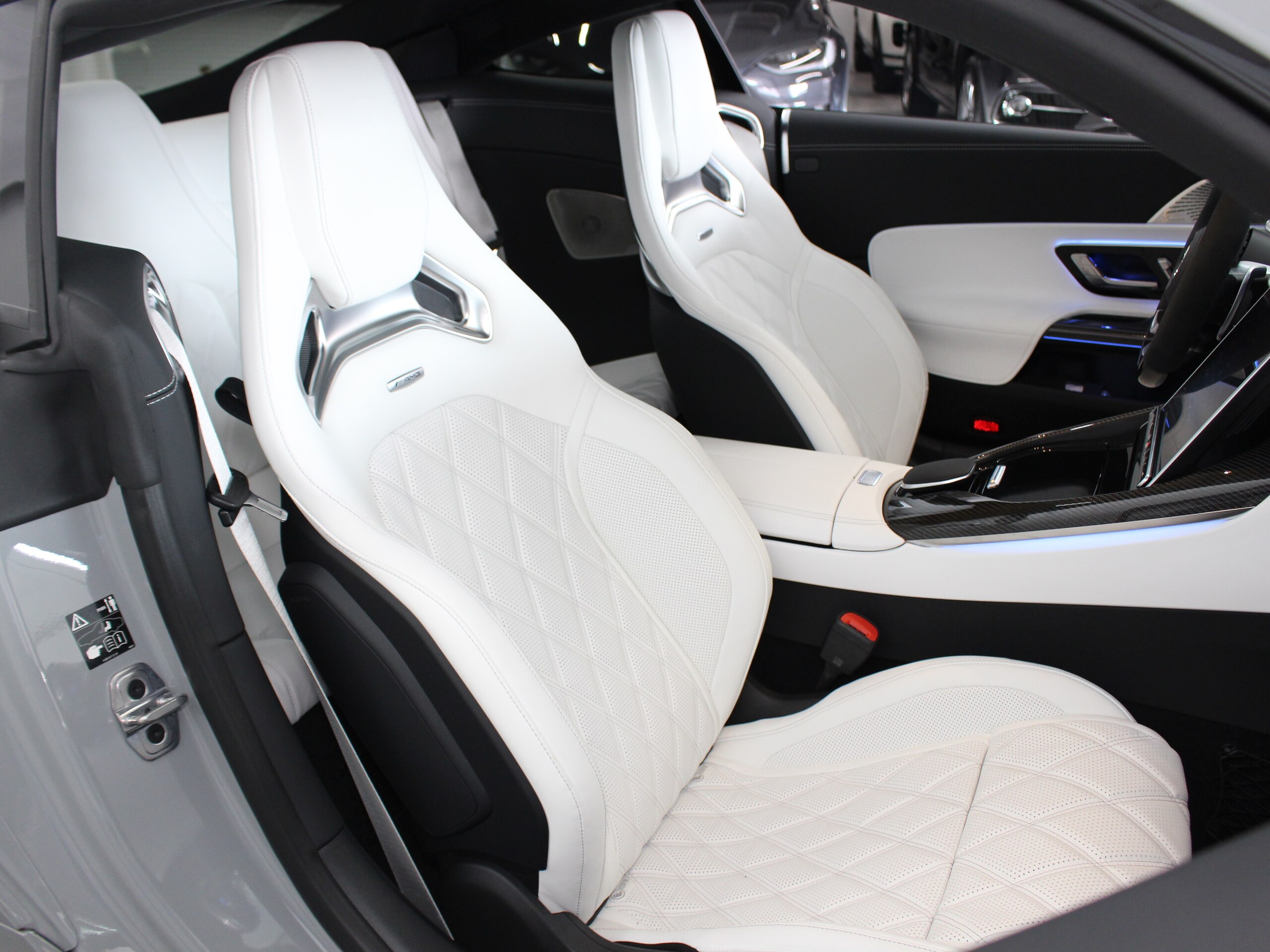2024 Mercedes Benz AMG GT63 4Matic+ — Photo 16 / 23