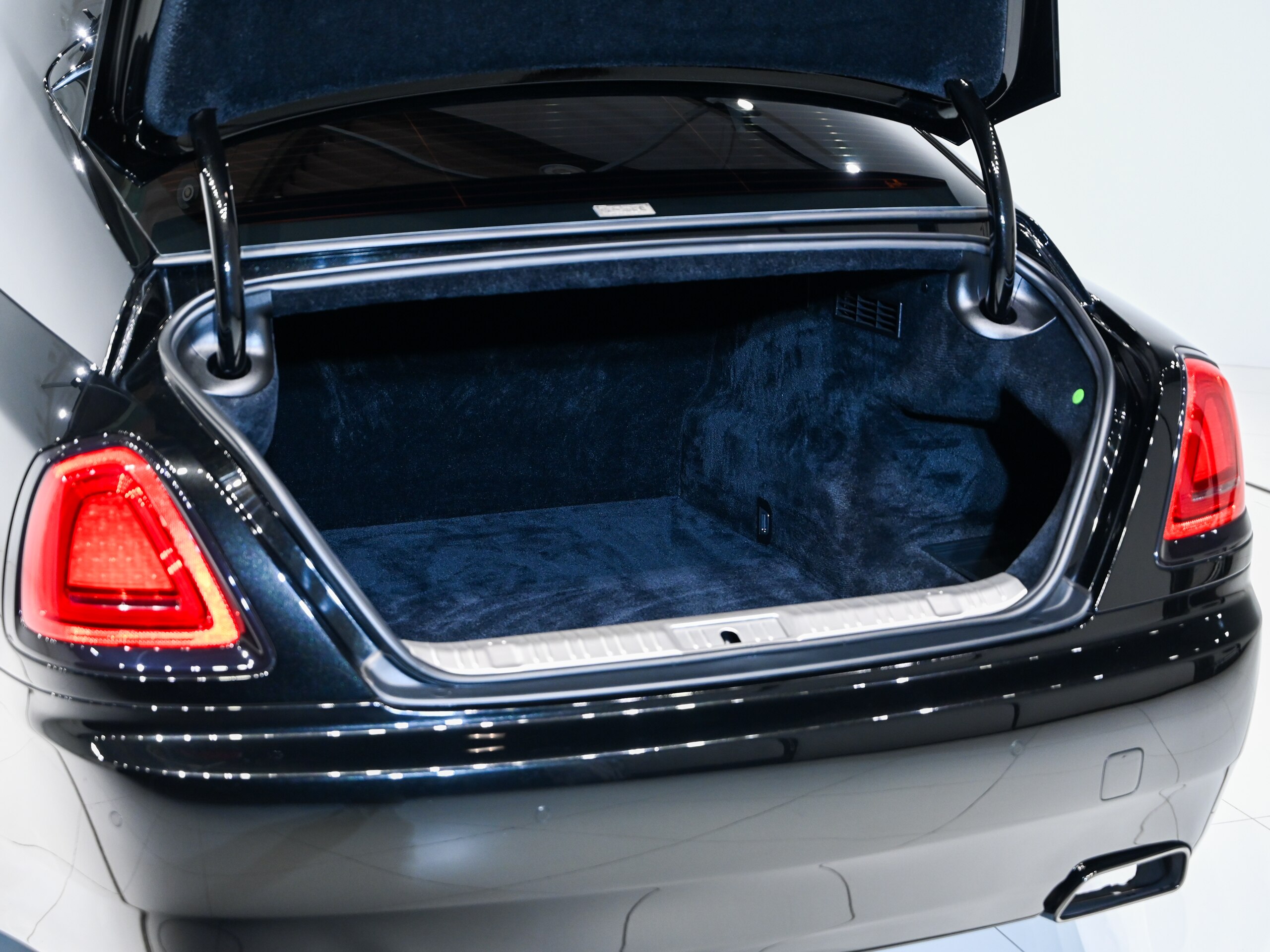 2018 Rolls-Royce Wraith — Photo 20 / 21