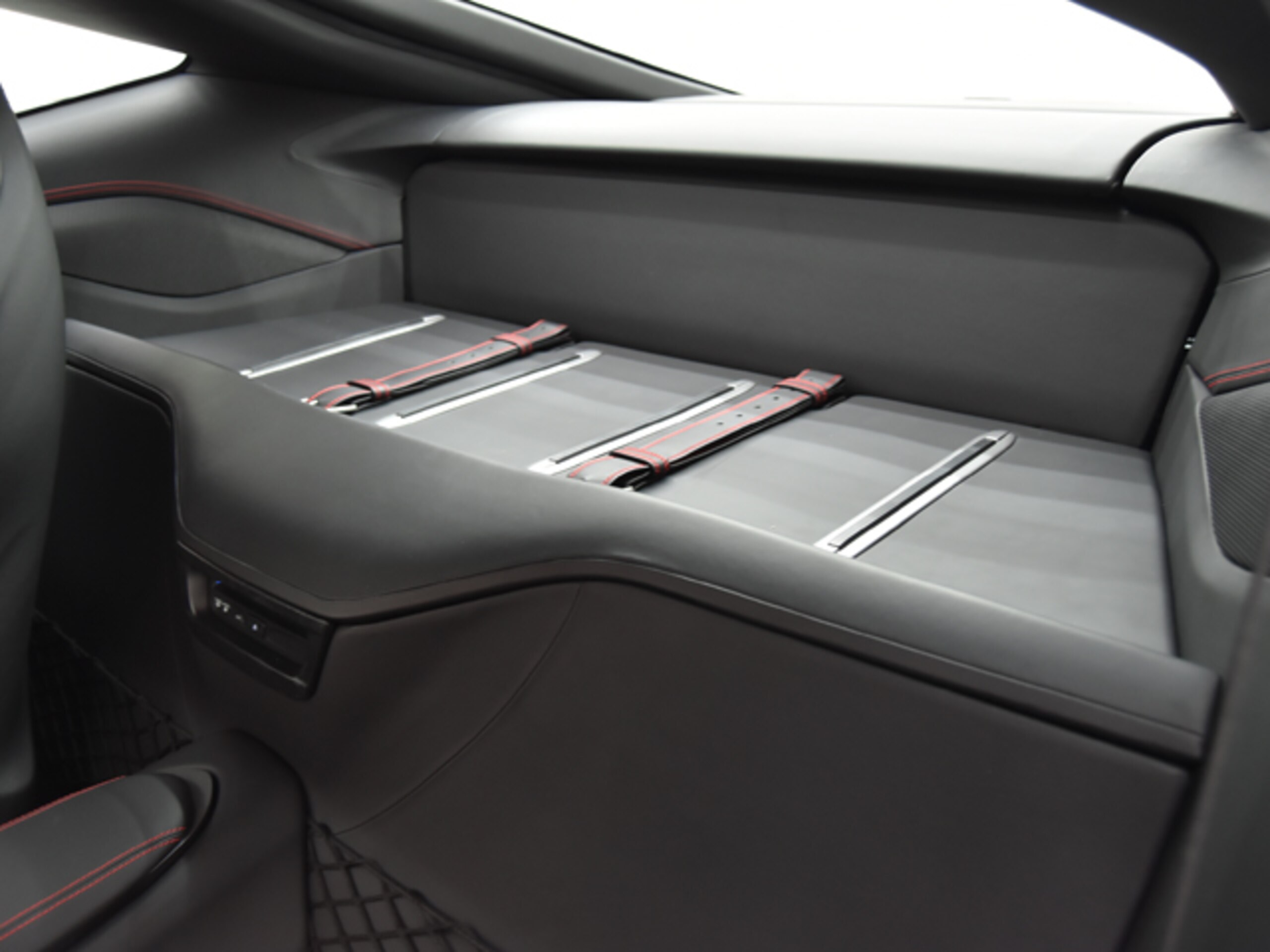 2015 Ferrari F12 Berlinetta — Photo 16 / 17