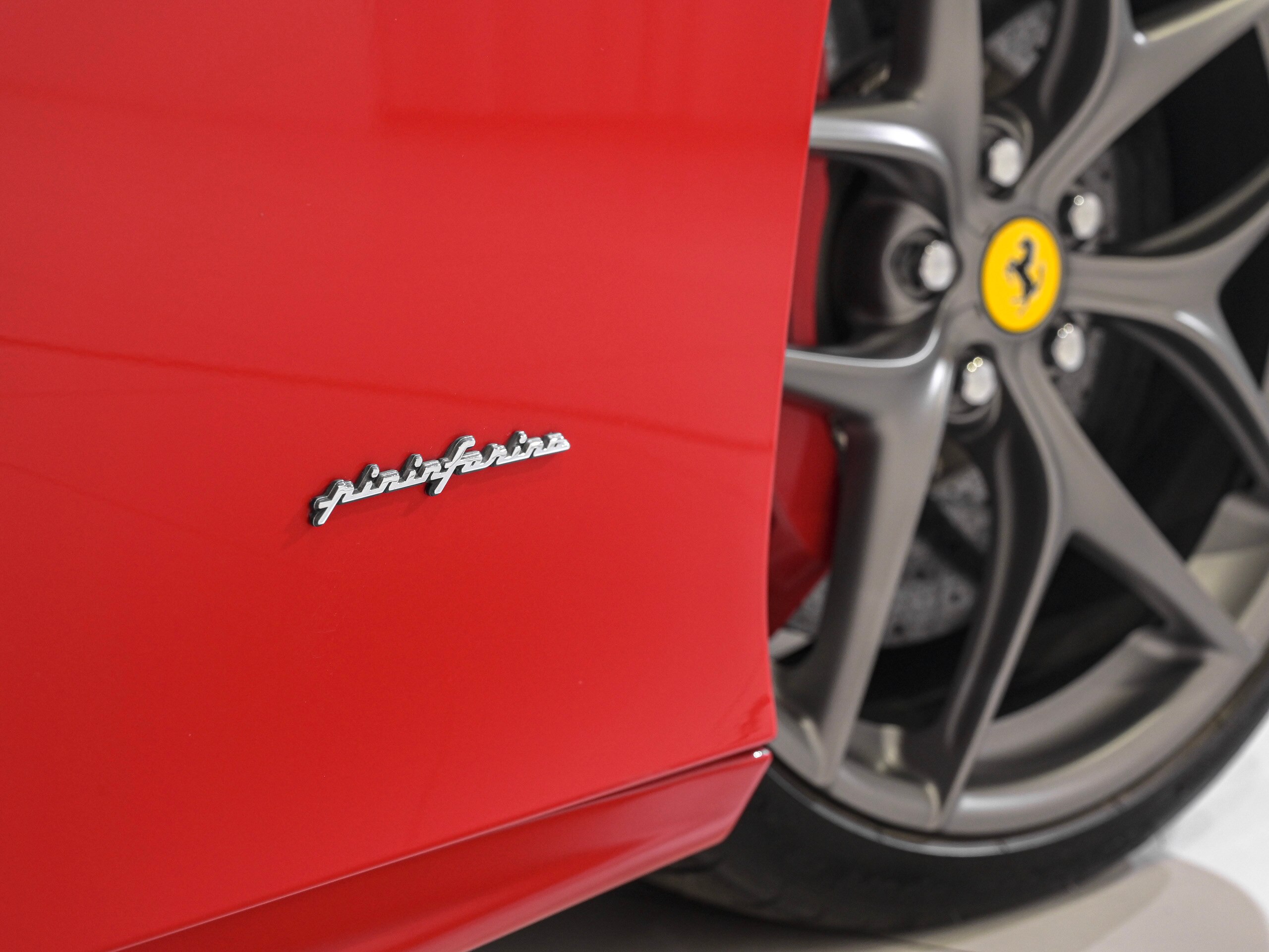 2013 Ferrari F12 Berlinetta — Photo 31 / 35