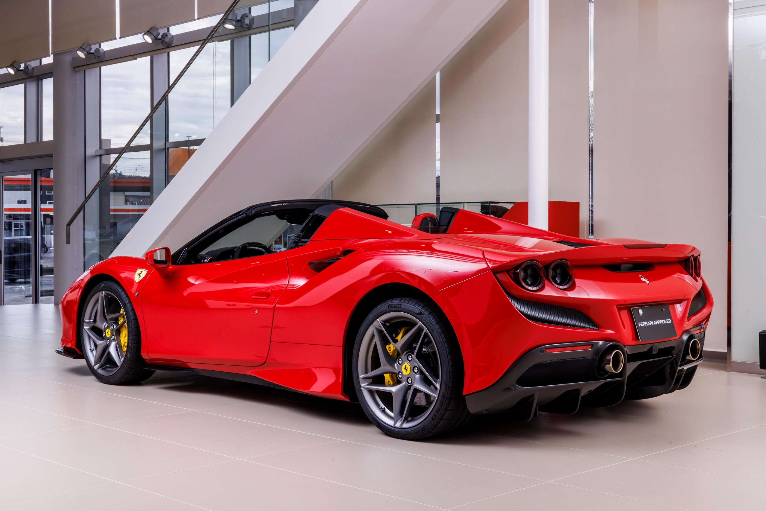 2022 Ferrari F8 Spider — Photo 7 / 42