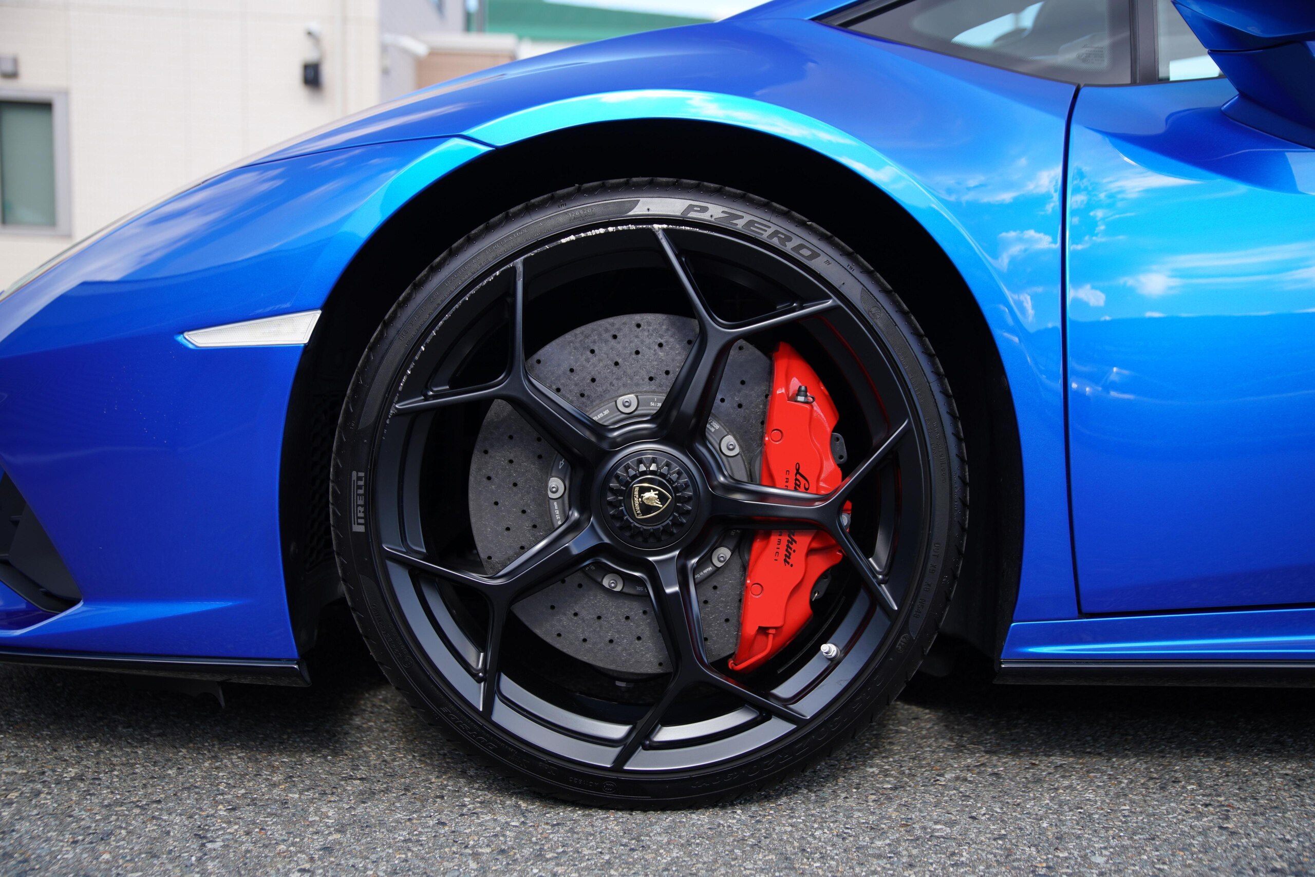 2020 Lamborghini Huracán EVO — Photo 24 / 28