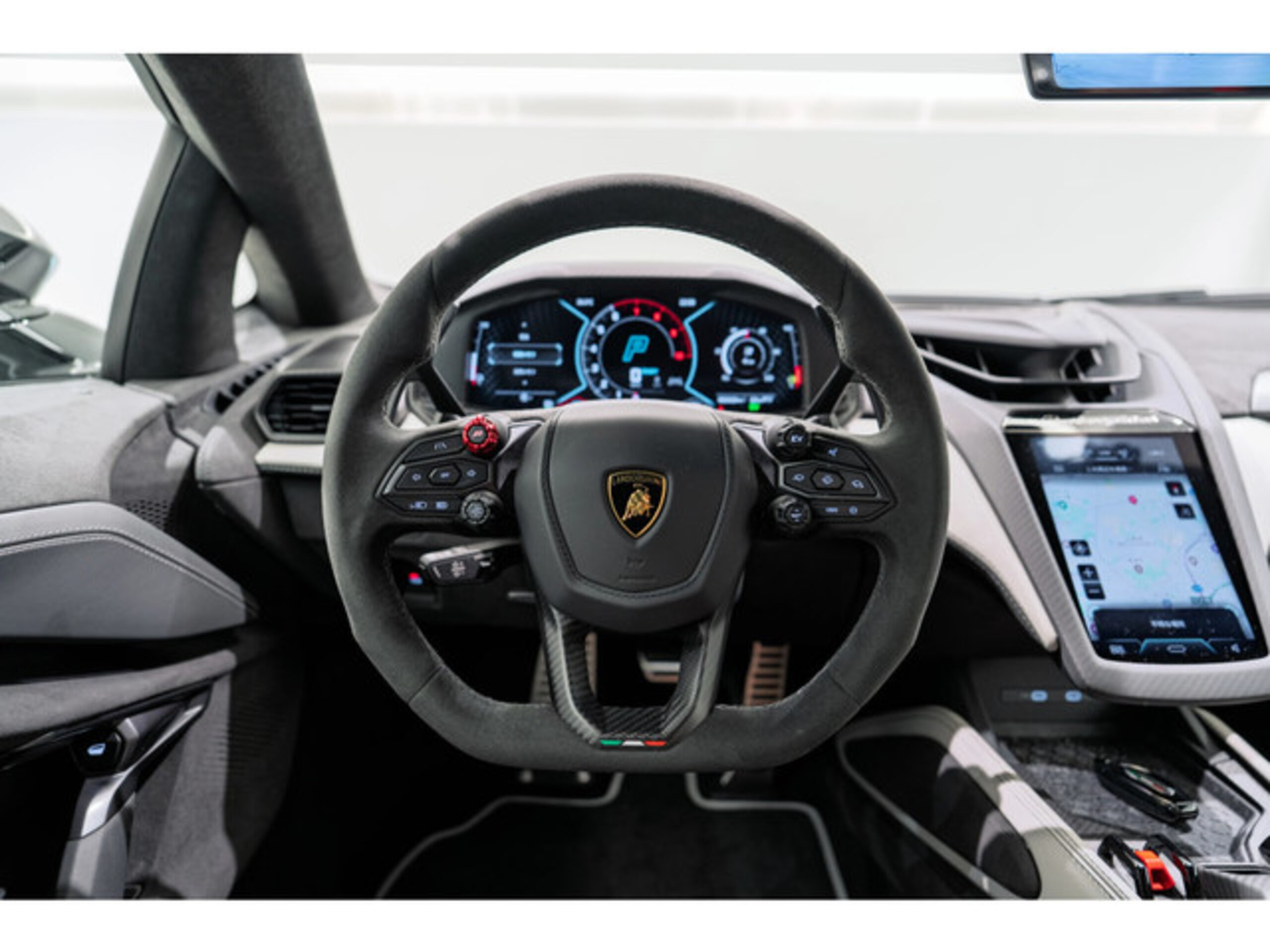 2024 Lamborghini Revuelto — Photo 6 / 31