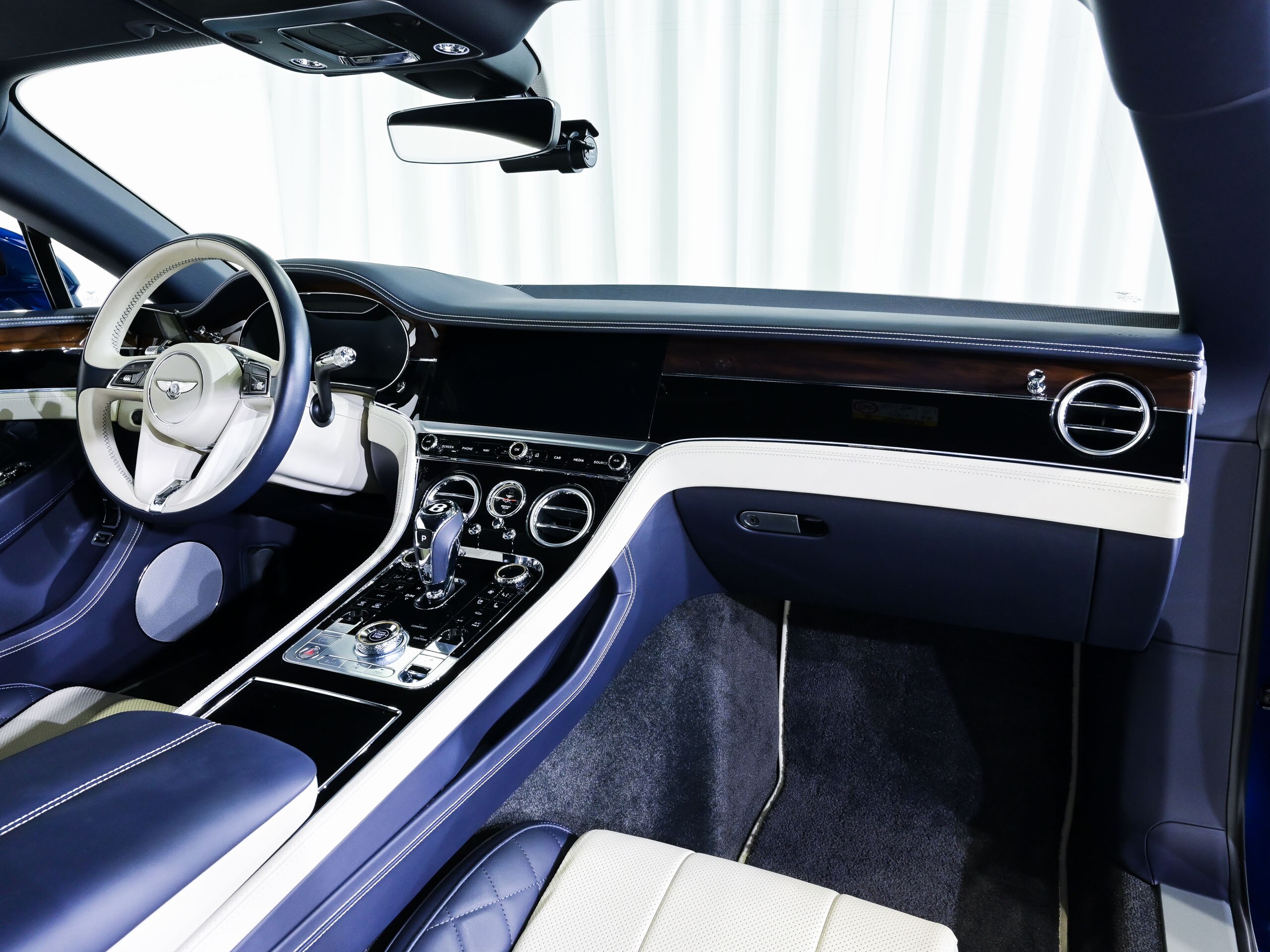 2018 Bentley Continental GT 6.0 — Photo 11 / 16