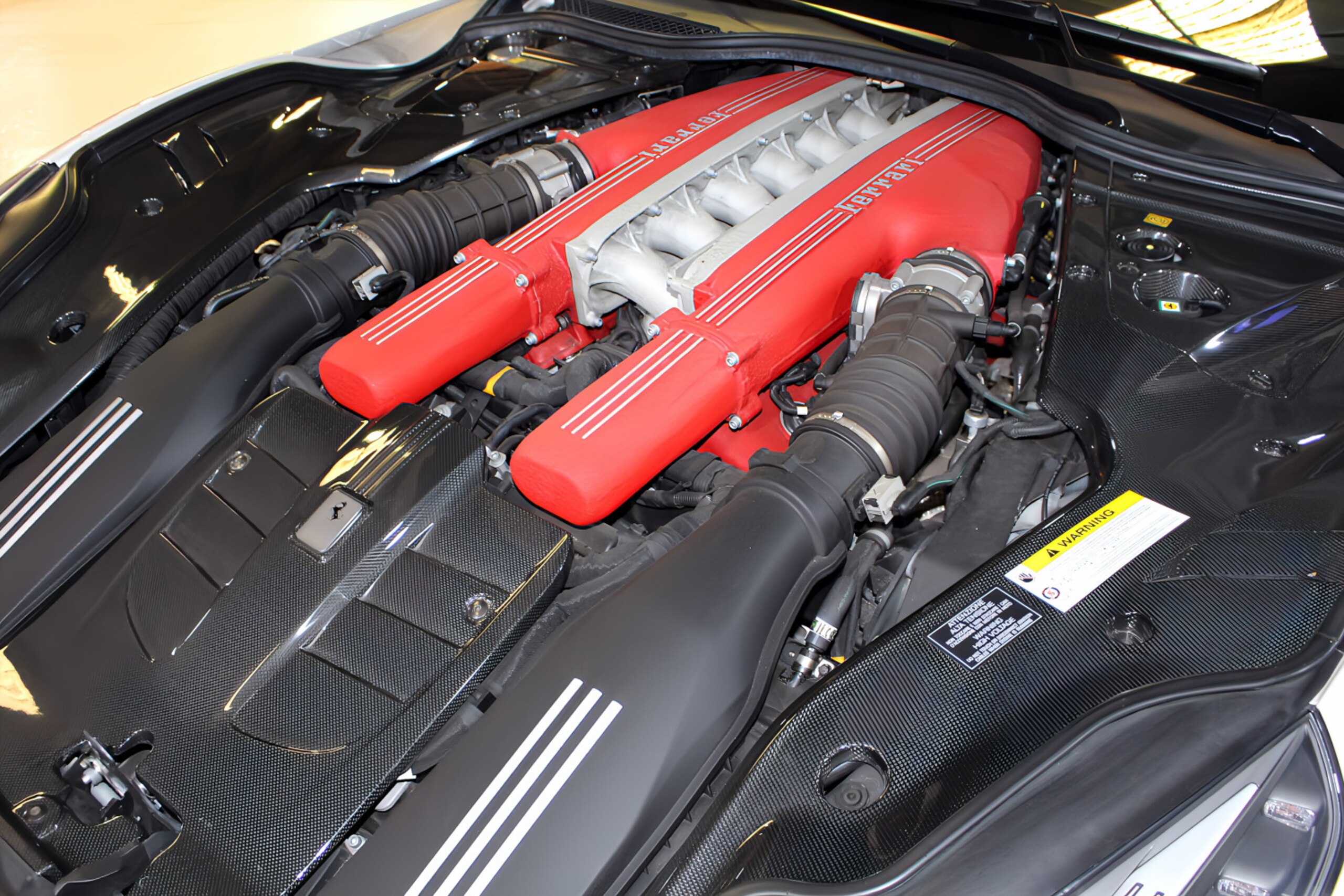 2013 Ferrari F12 Berlinetta — Photo 19 / 48