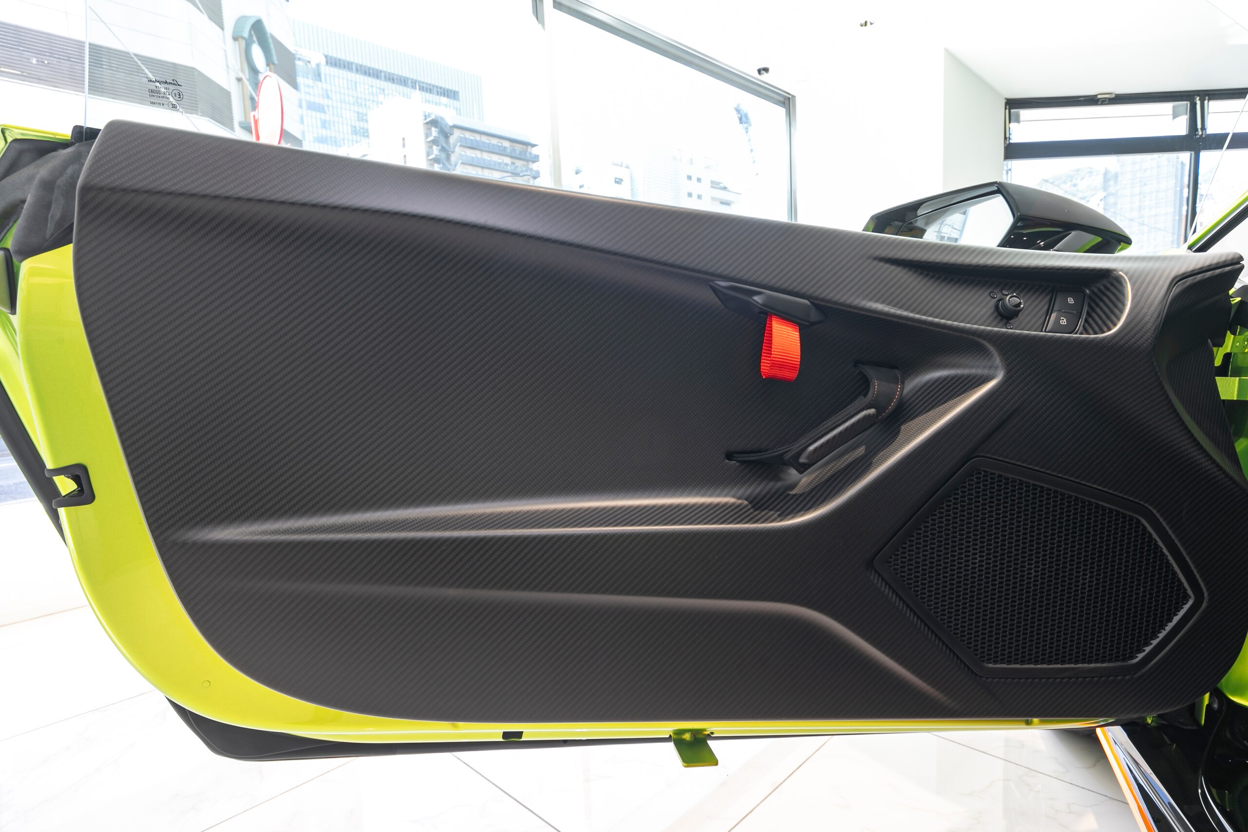 2023 Lamborghini Huracán STO — Photo 11 / 27