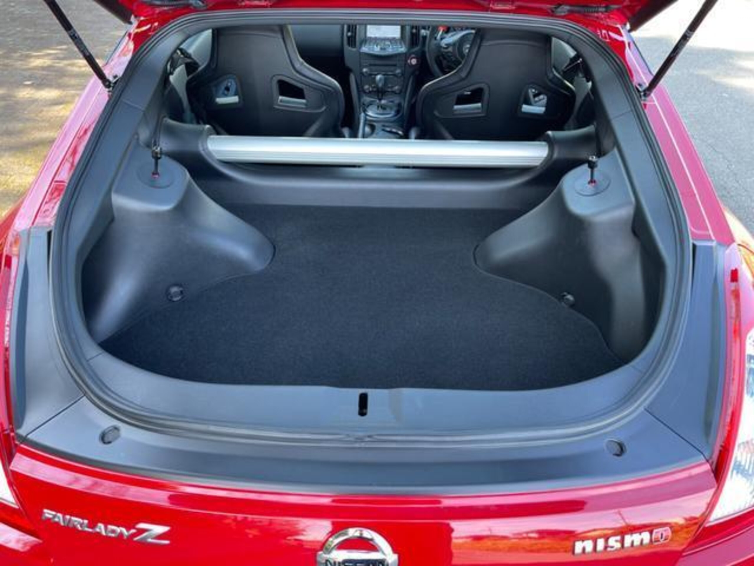 2014 Other Nissan — Photo 23 / 24
