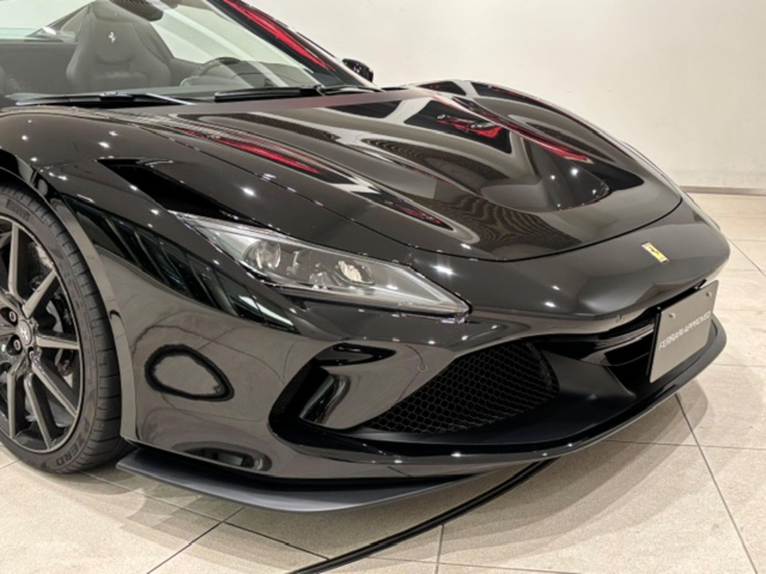2022 Ferrari F8 Spider — Photo 19 / 26