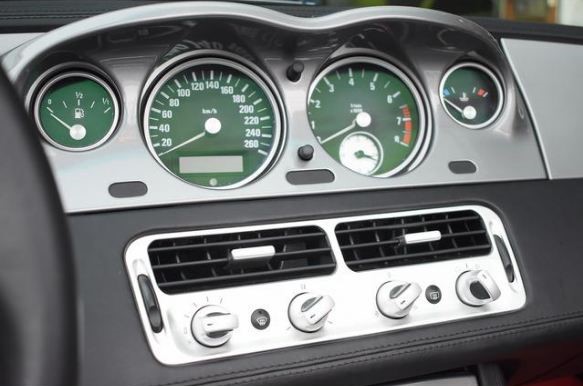 2000 BMW Z8 — Photo 19 / 25