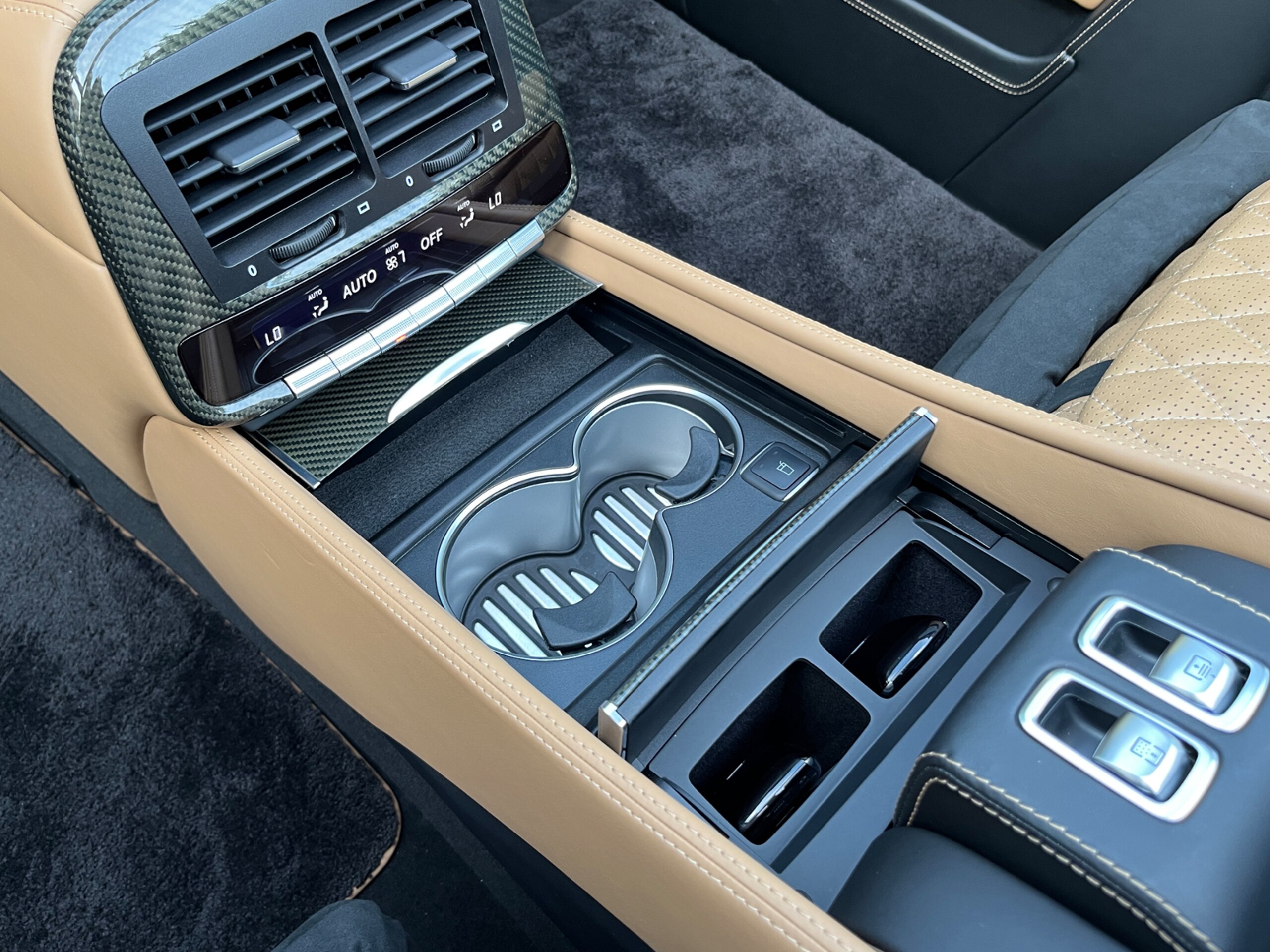 2018 Mercedes Benz Maybach G650 Landaulet — Photo 20 / 22