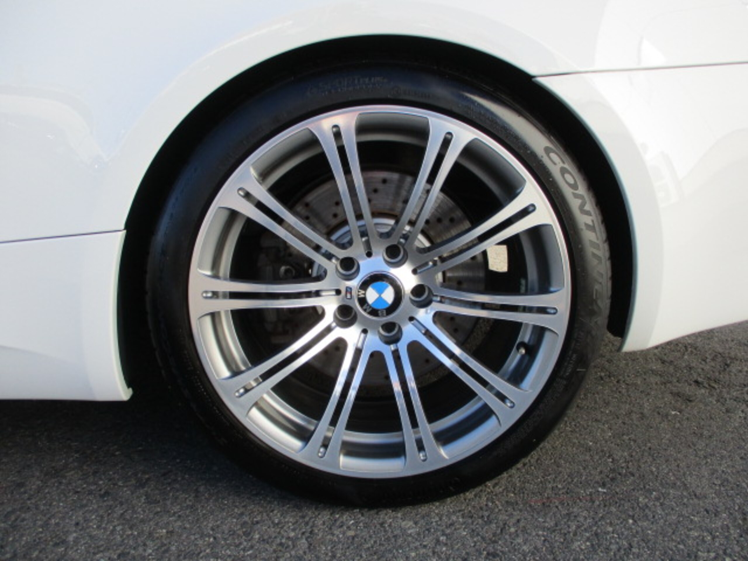 2010 BMW M3 Coupe — Photo 31 / 36