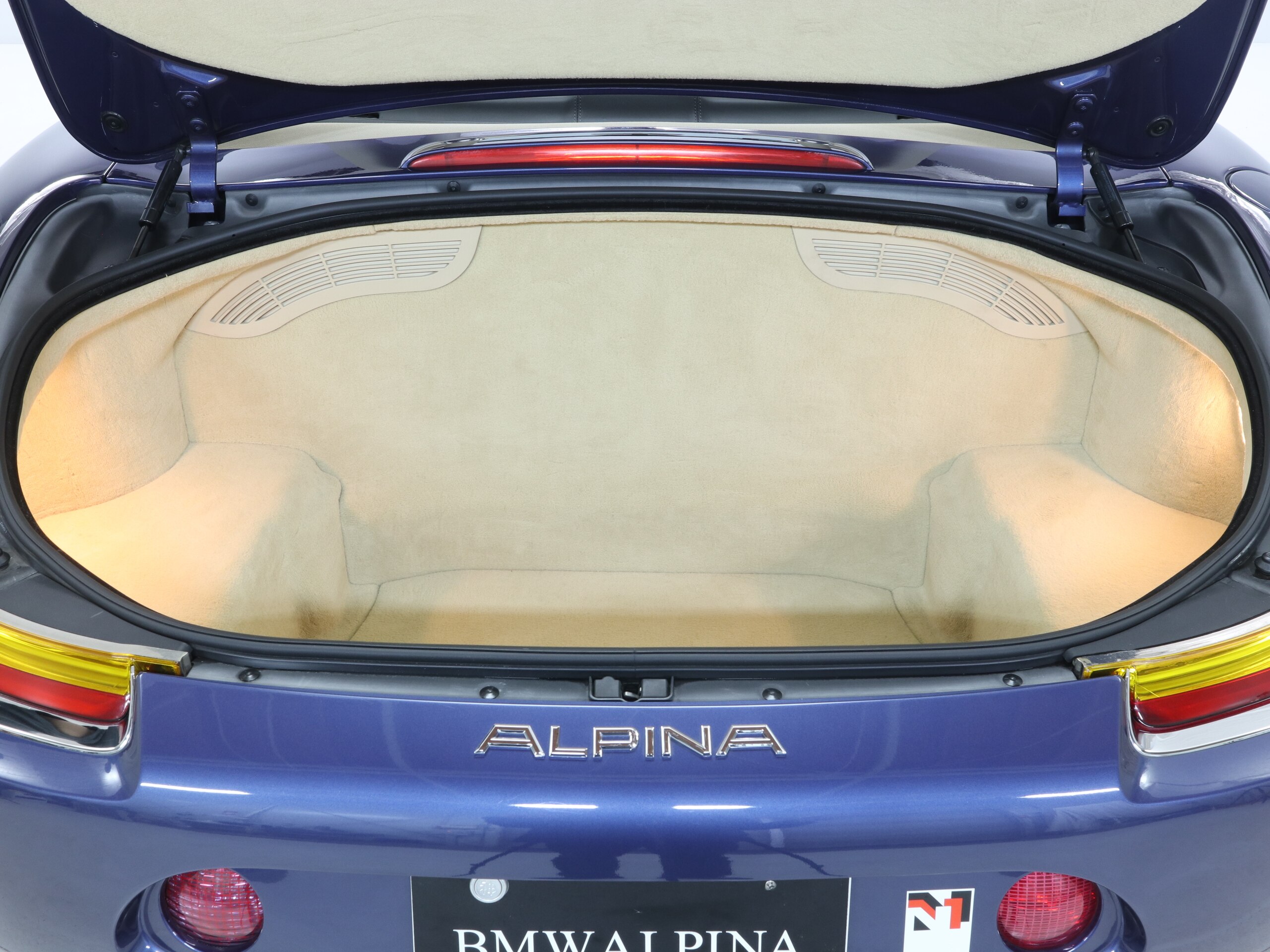 2003 BMW Alpina Roadster V8 Limited Edition — Photo 19 / 19