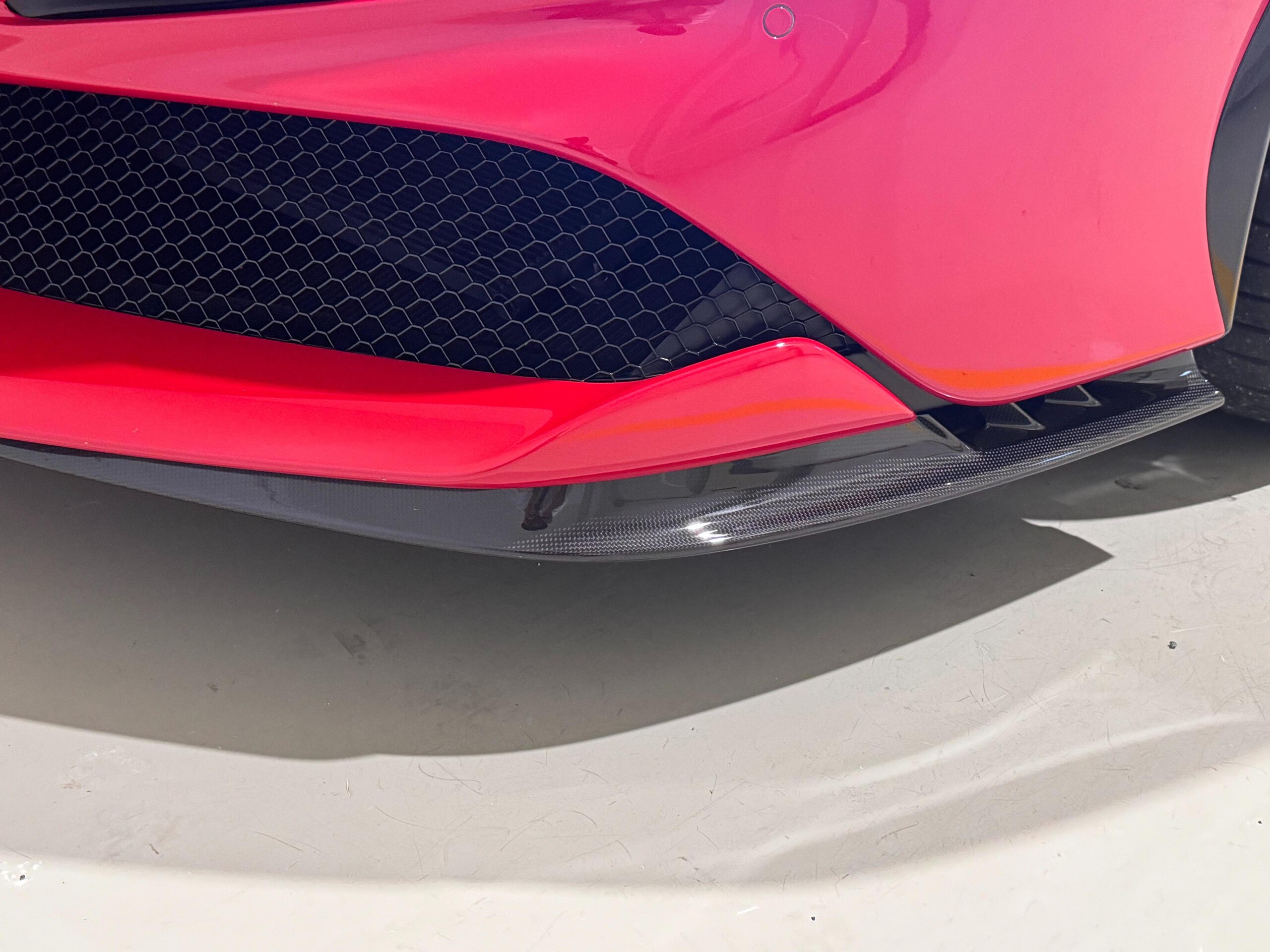 2021 Ferrari SF90 Stradale — Photo 9 / 29