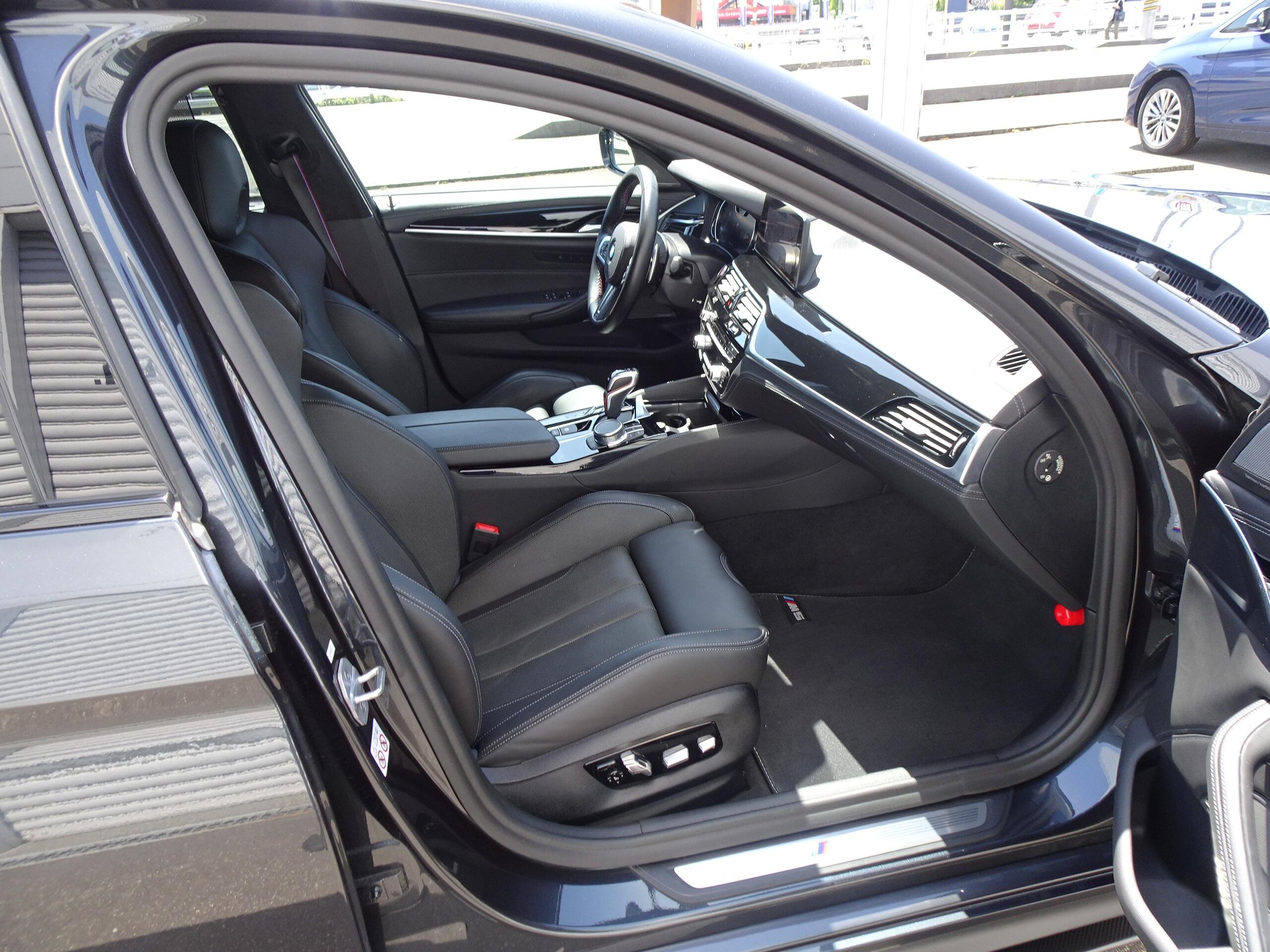 2018 BMW M5 Competition — Photo 16 / 25