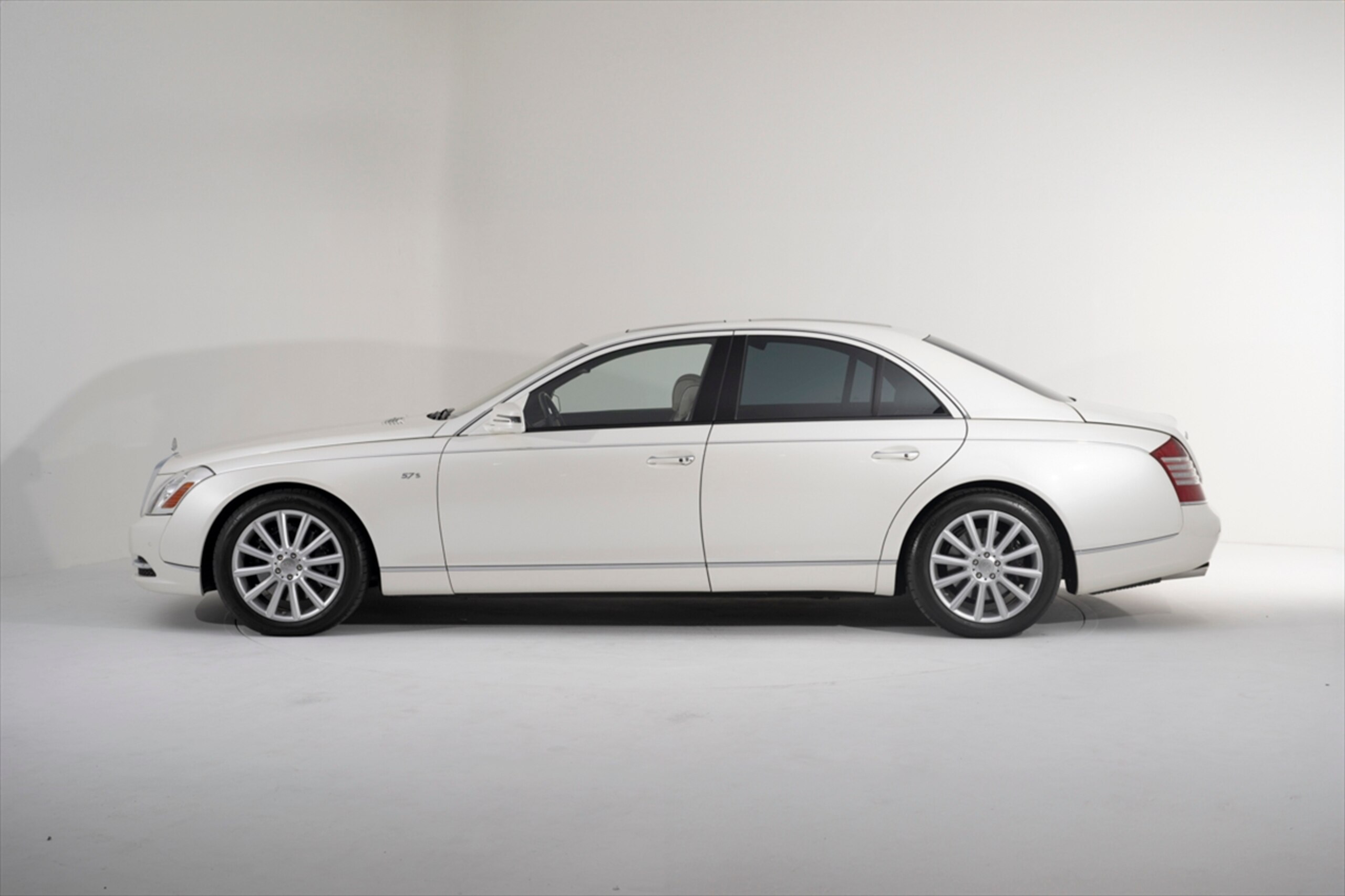 2006 Mercedes Benz Maybach 57S — Photo 6 / 23