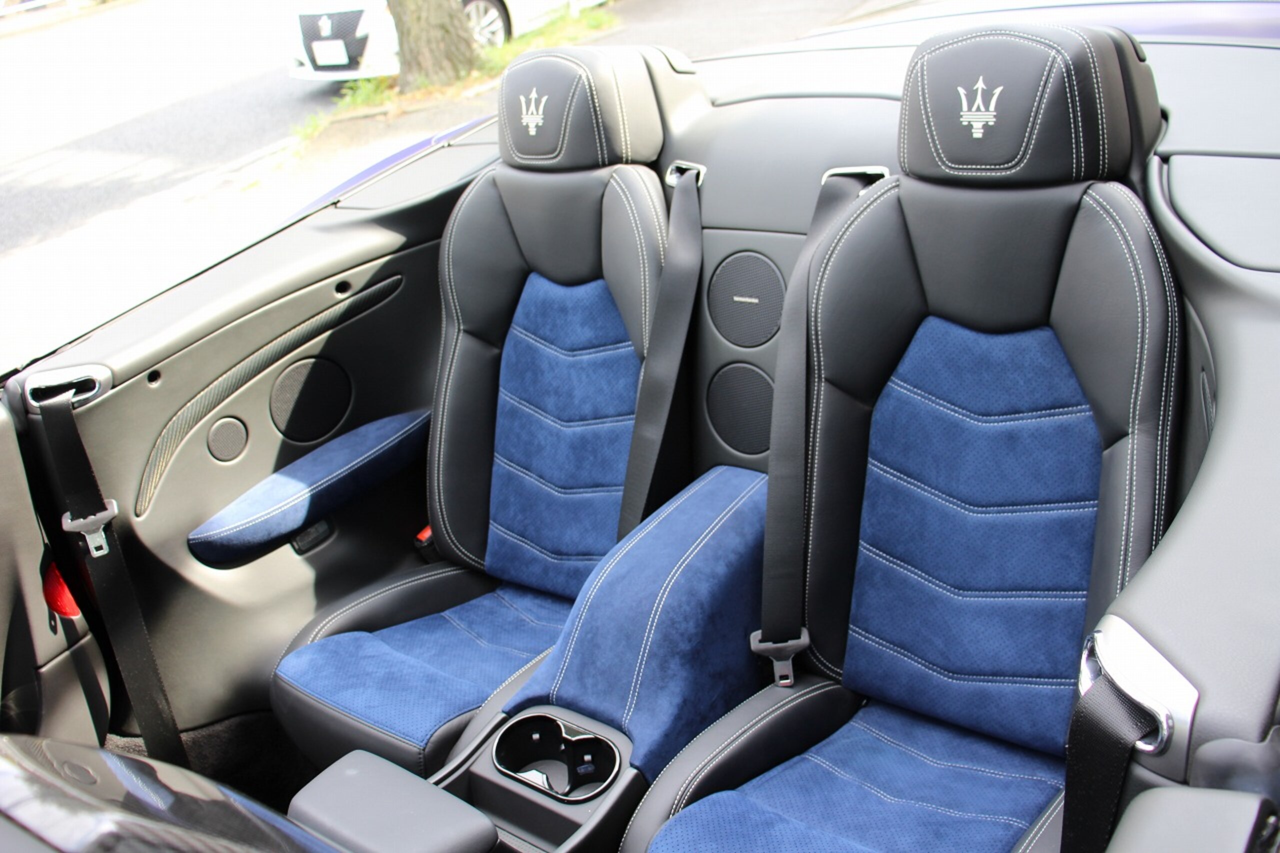 2021 Maserati GranCabrio MC — Photo 21 / 25
