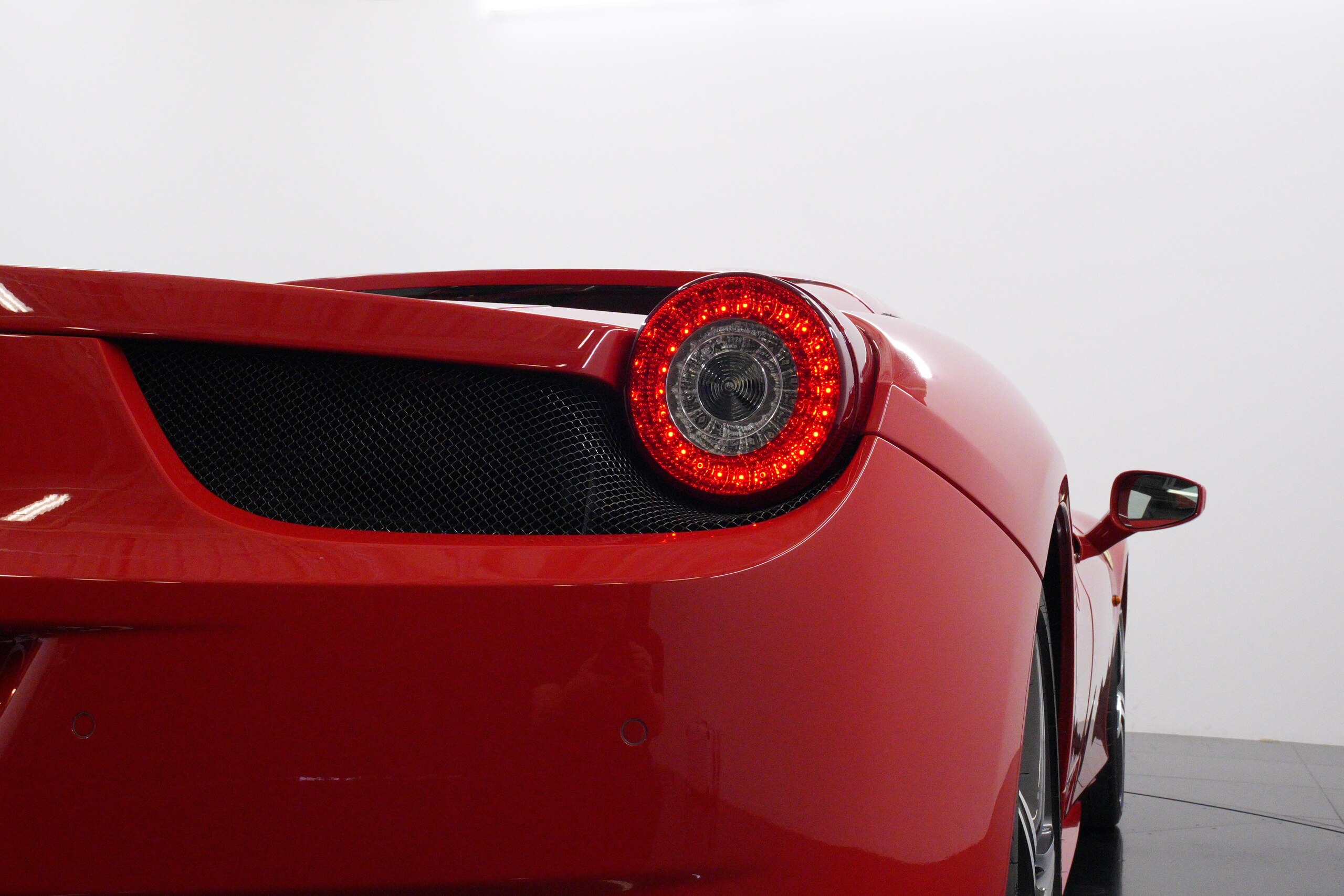 2013 Ferrari 458 Spider — Photo 38 / 41